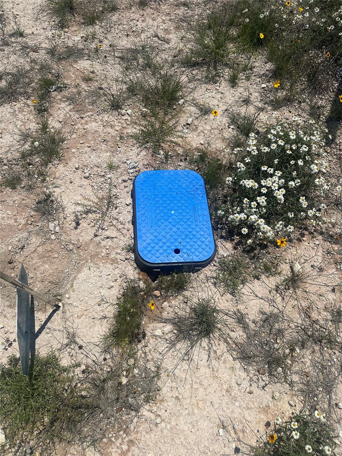 144 S Live Oak Dr, Goldthwaite, TX 76844