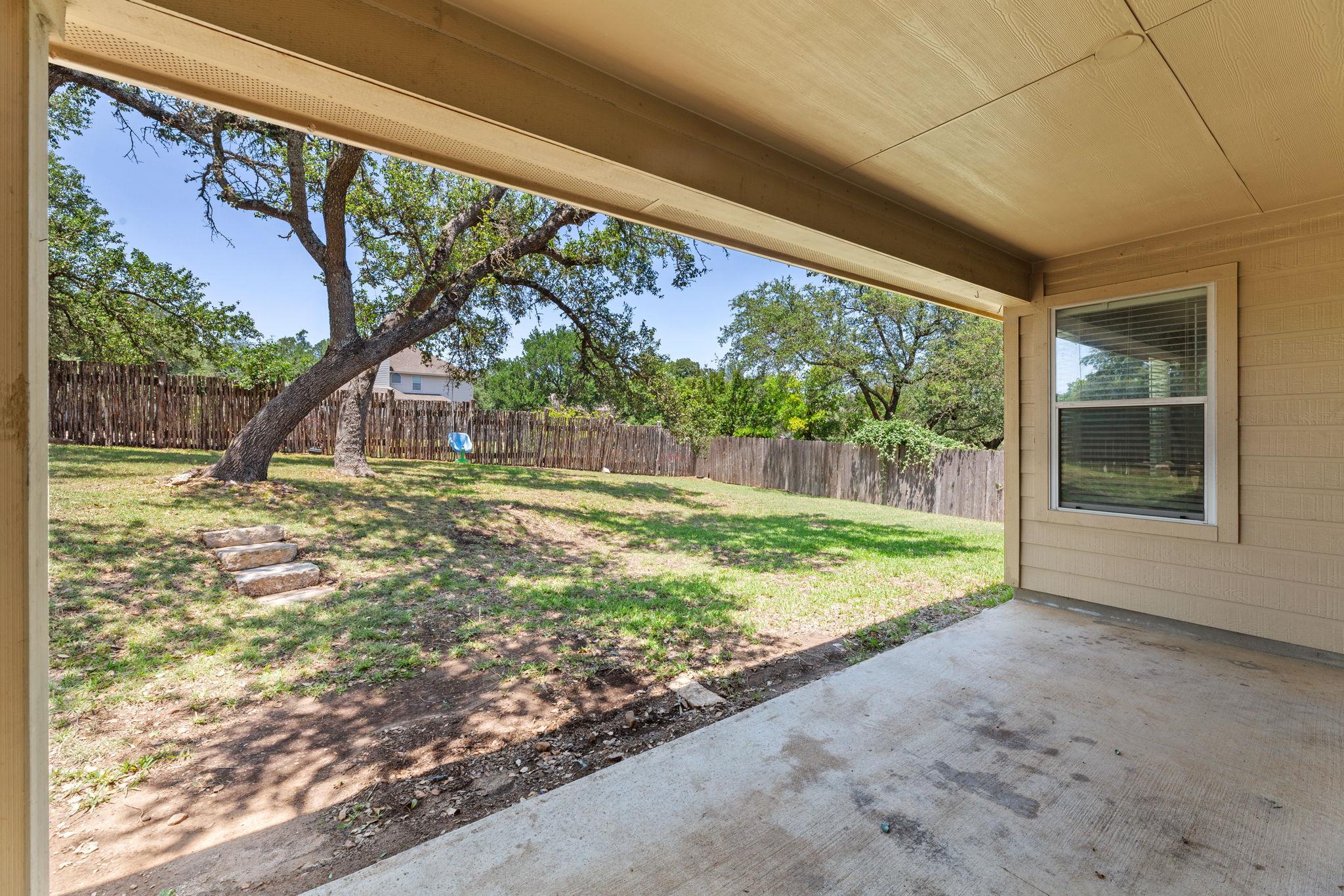 1129 Wigwam Dr, Leander, TX 78641