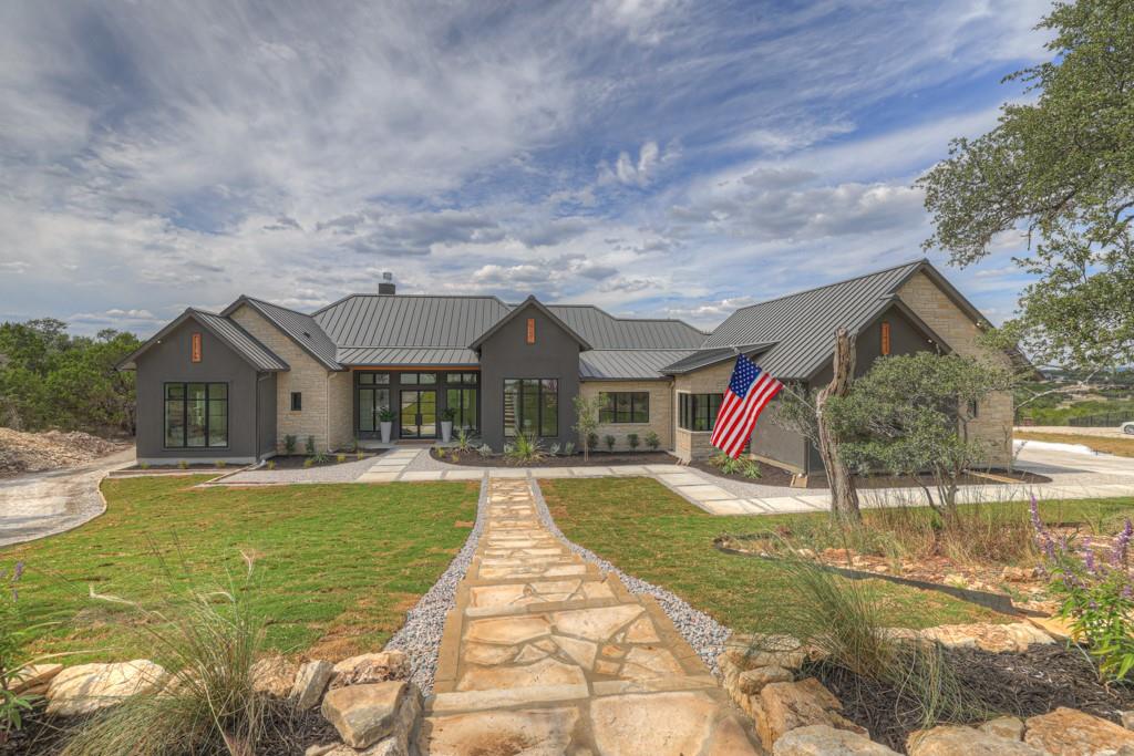 985 Malbec Loop, Canyon Lake, TX 78133