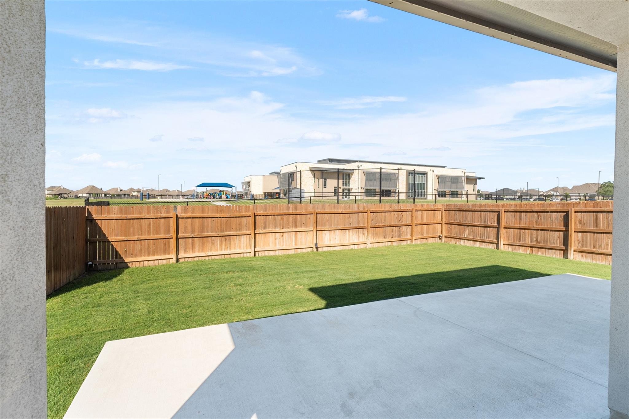 121 Rangel Dr, Liberty Hill, TX 78642