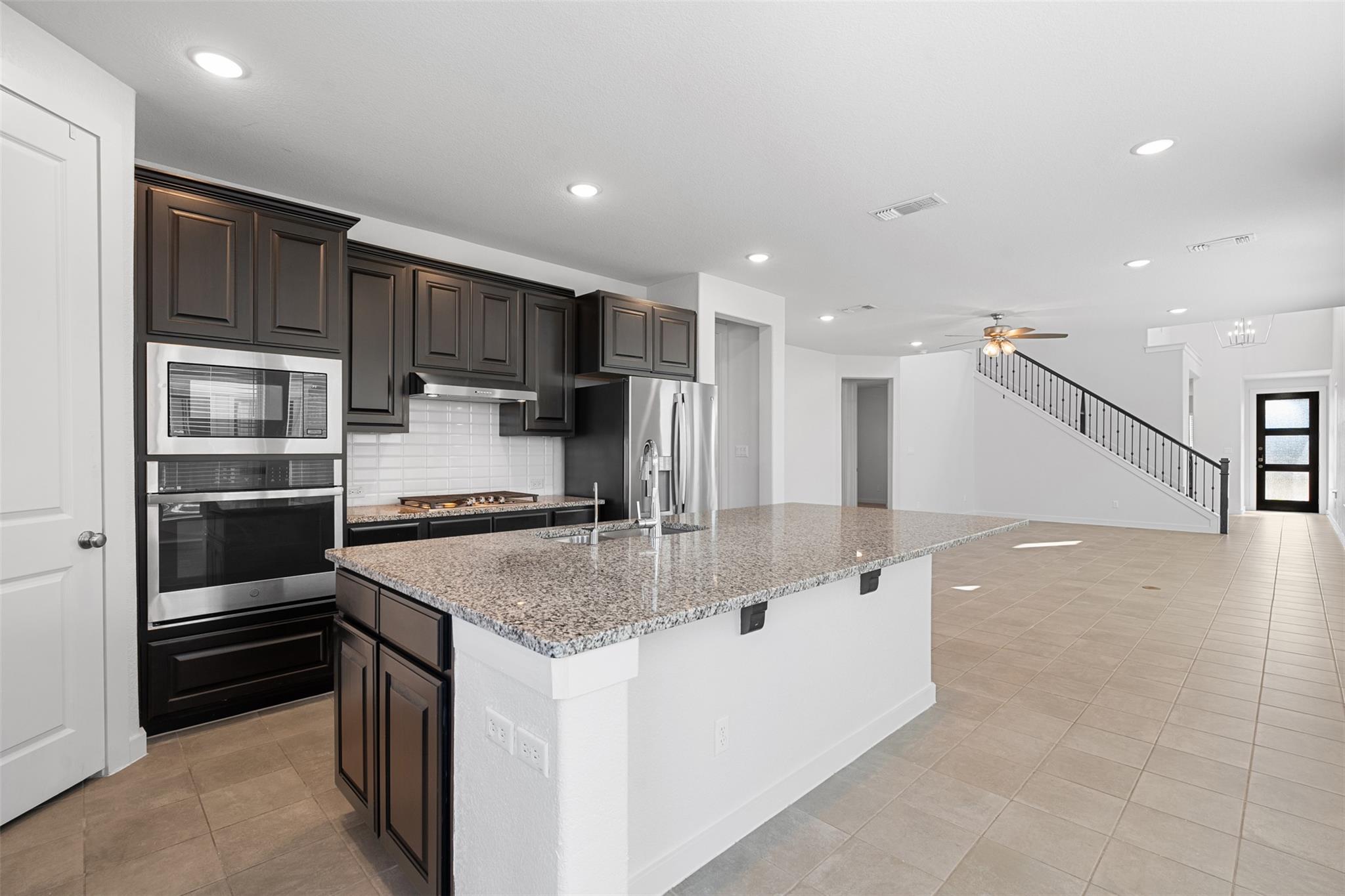121 Rangel Dr, Liberty Hill, TX 78642