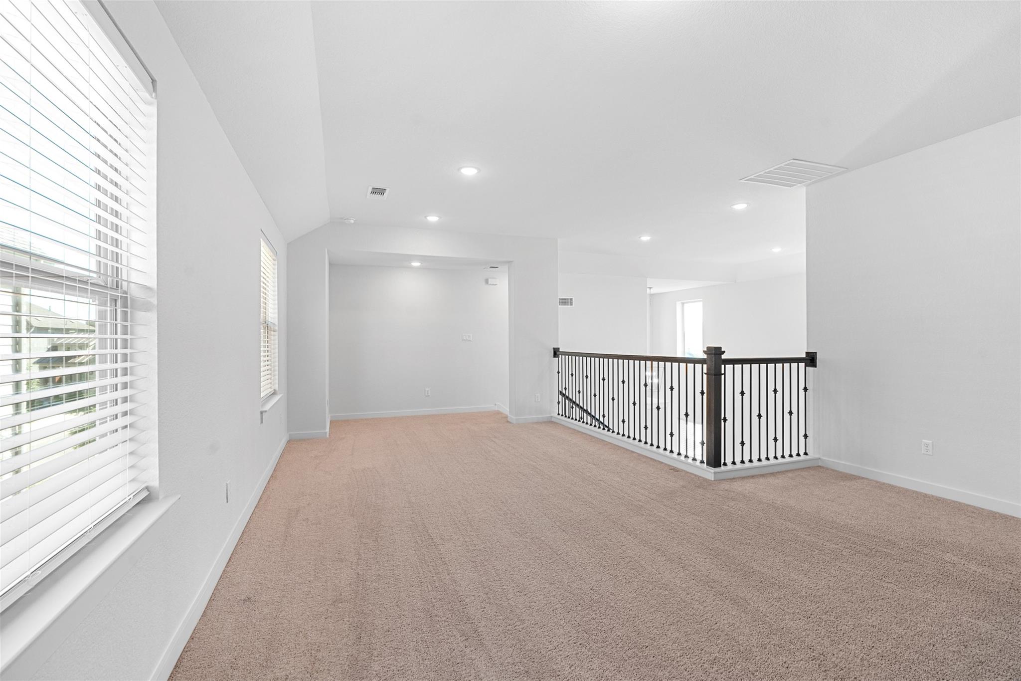 121 Rangel Dr, Liberty Hill, TX 78642