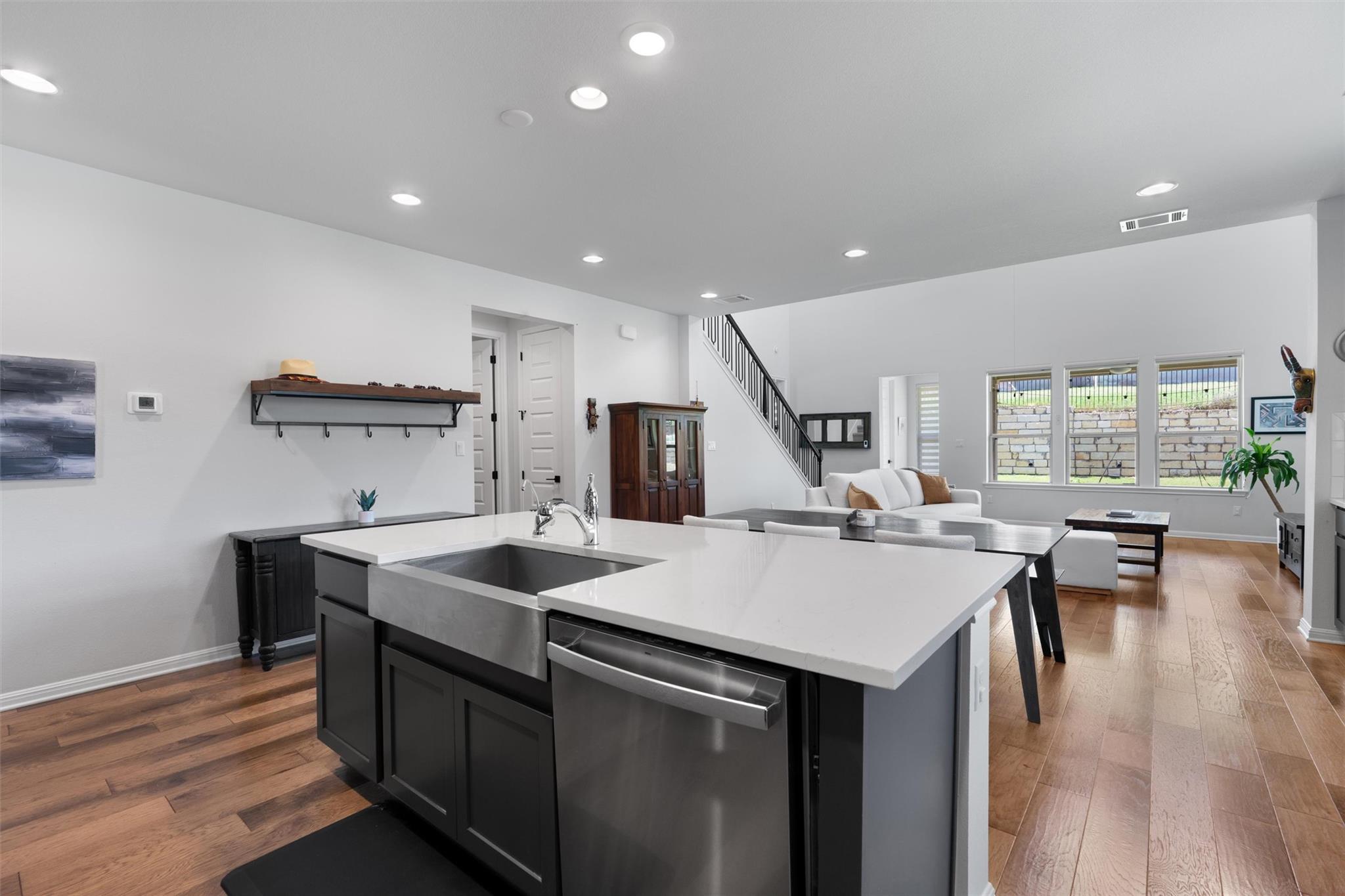 1908 Cabrera Dr, Leander, TX 78641