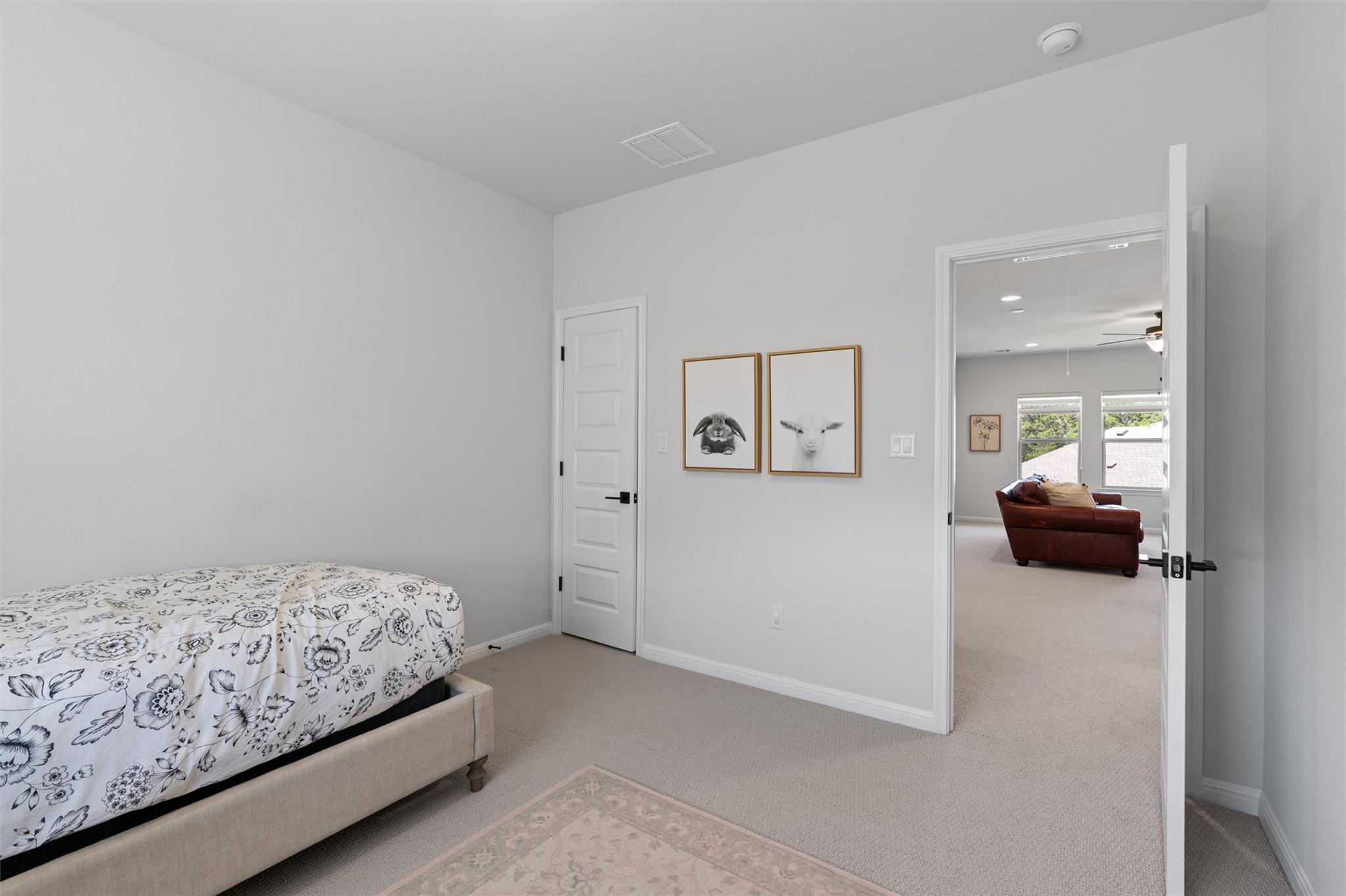 1908 Cabrera Dr, Leander, TX 78641