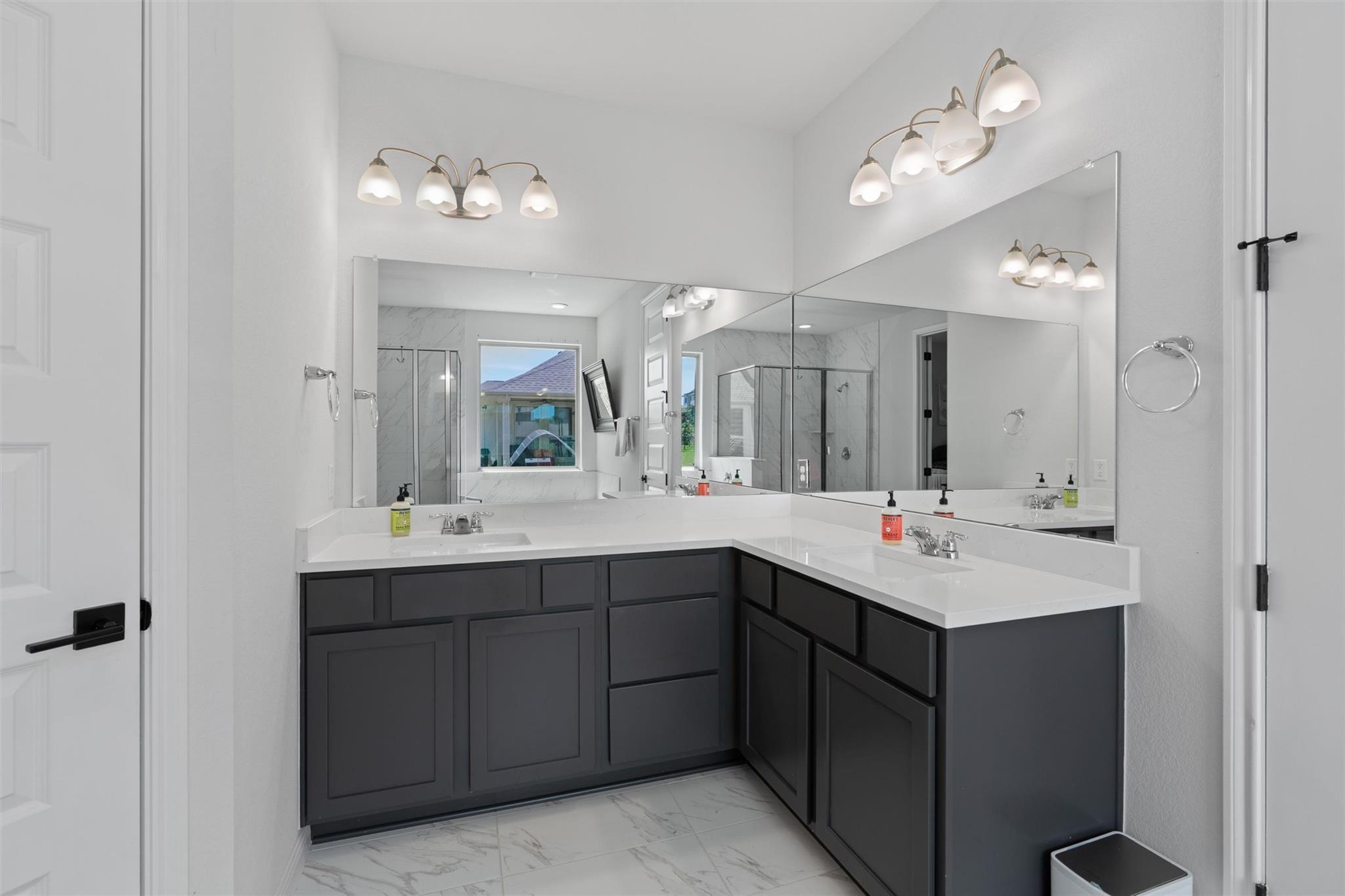 1908 Cabrera Dr, Leander, TX 78641