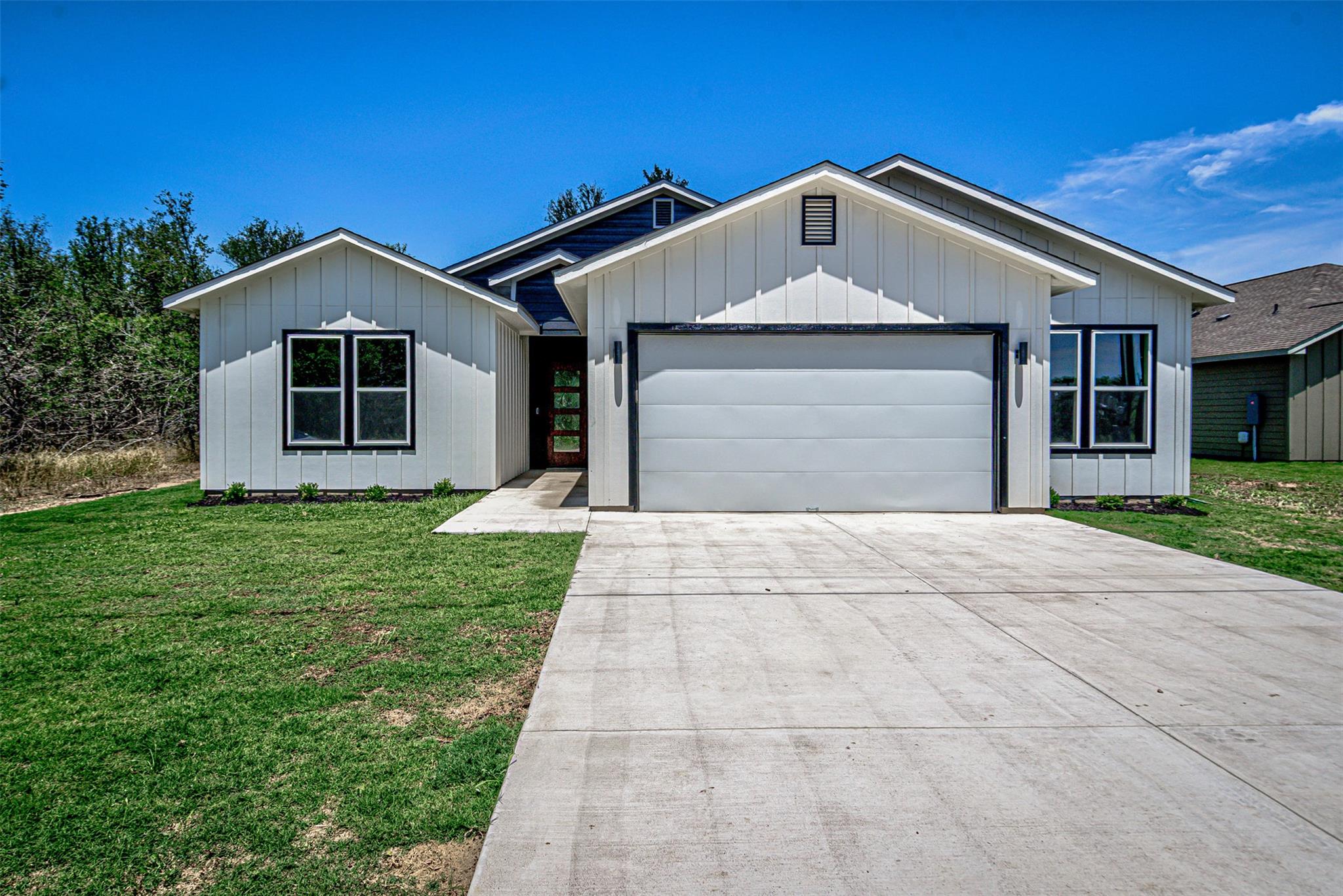 136 E Pauwela Ln, Bastrop, TX 78602