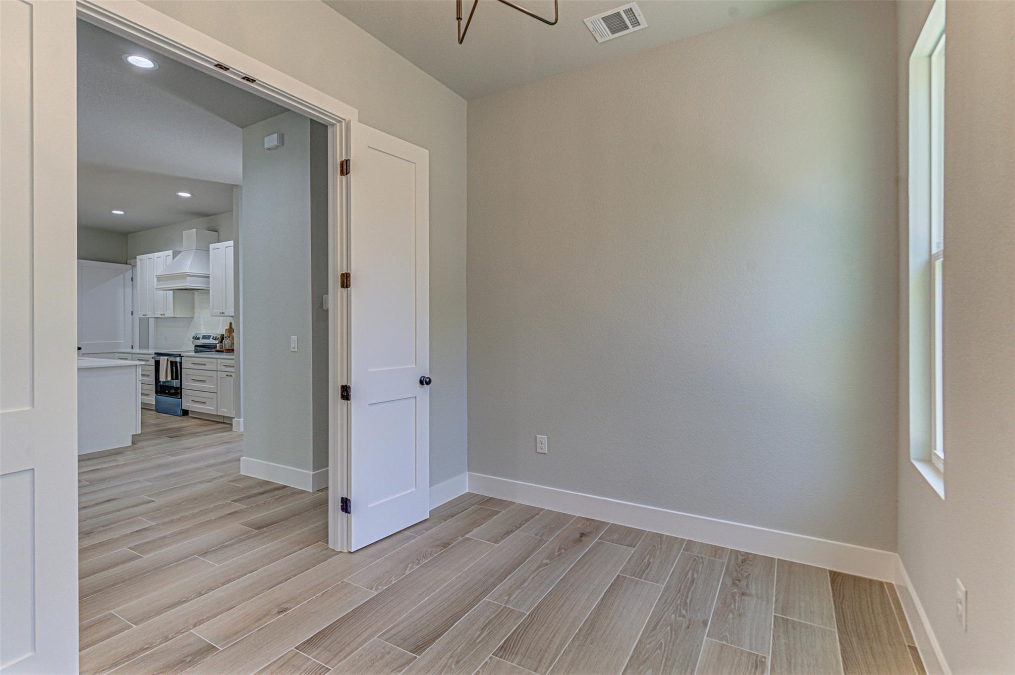 136 E Pauwela Ln, Bastrop, TX 78602