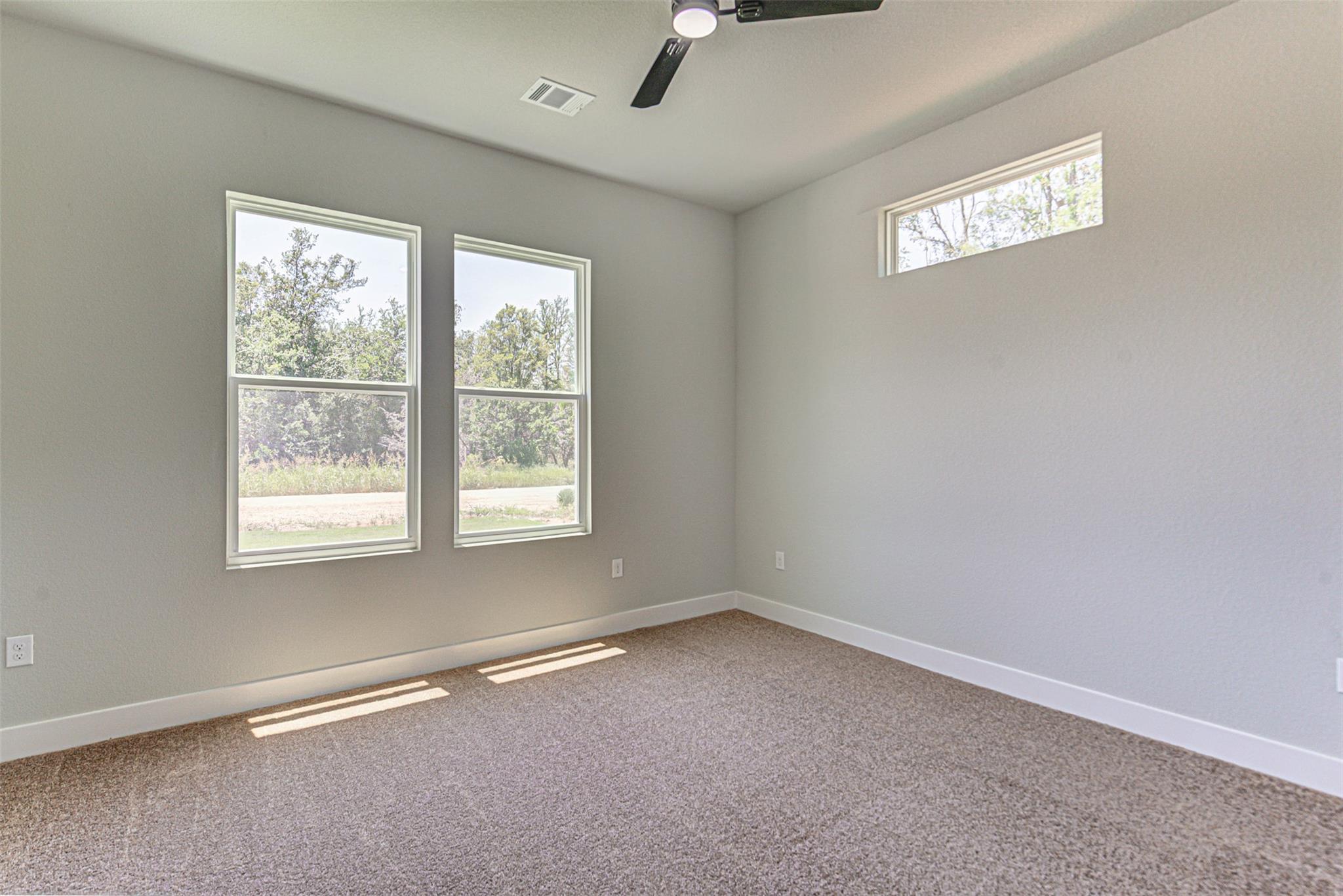 136 E Pauwela Ln, Bastrop, TX 78602