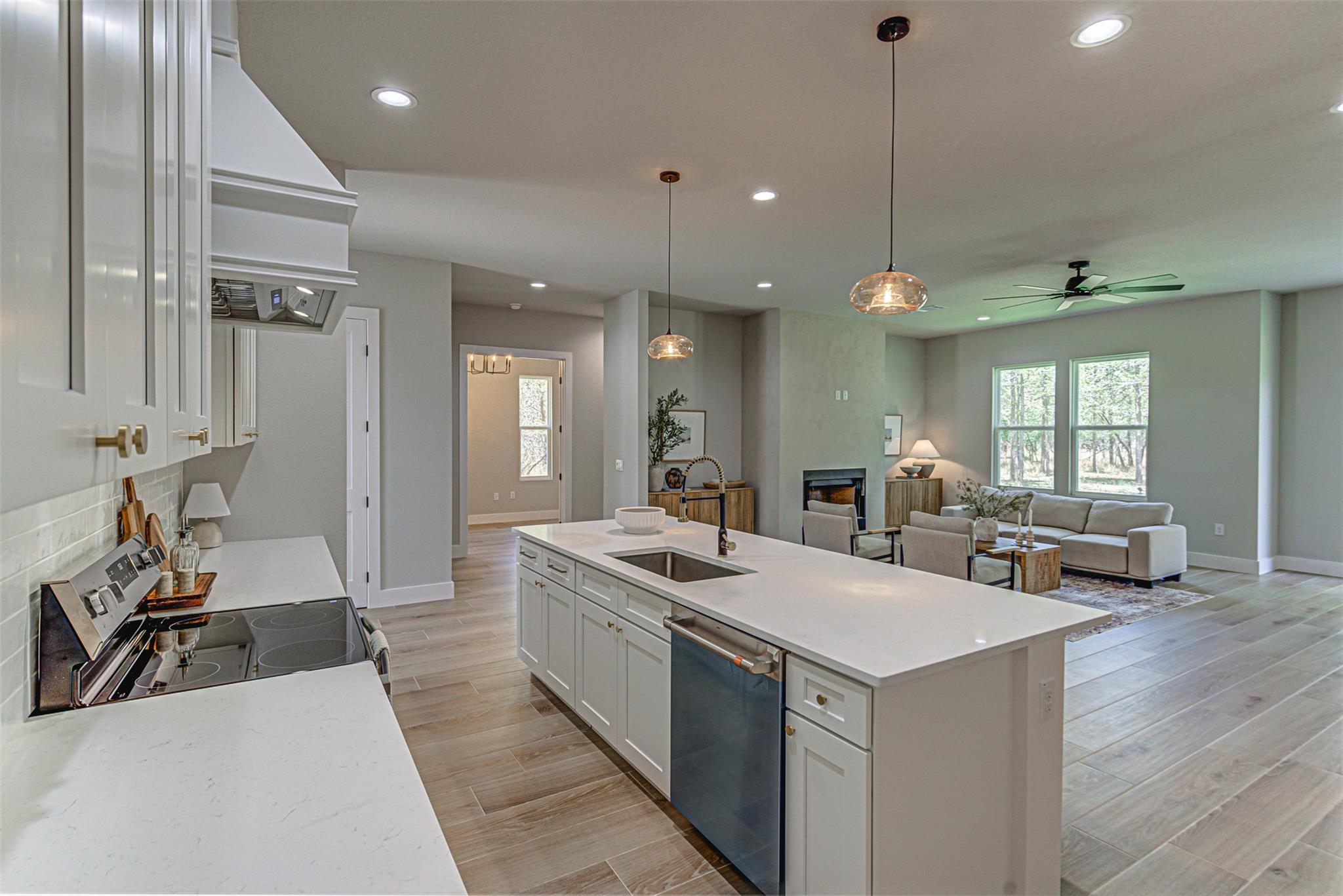 136 E Pauwela Ln, Bastrop, TX 78602