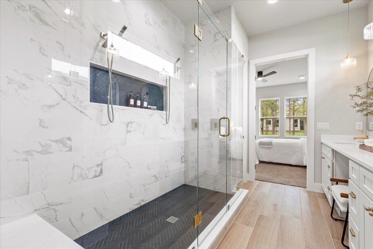 136 E Pauwela Ln, Bastrop, TX 78602