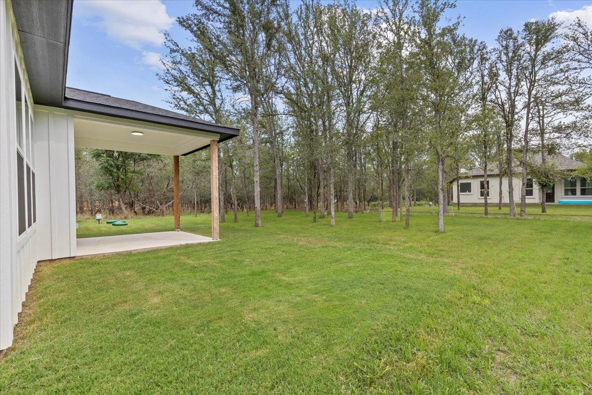 136 E Pauwela Ln, Bastrop, TX 78602