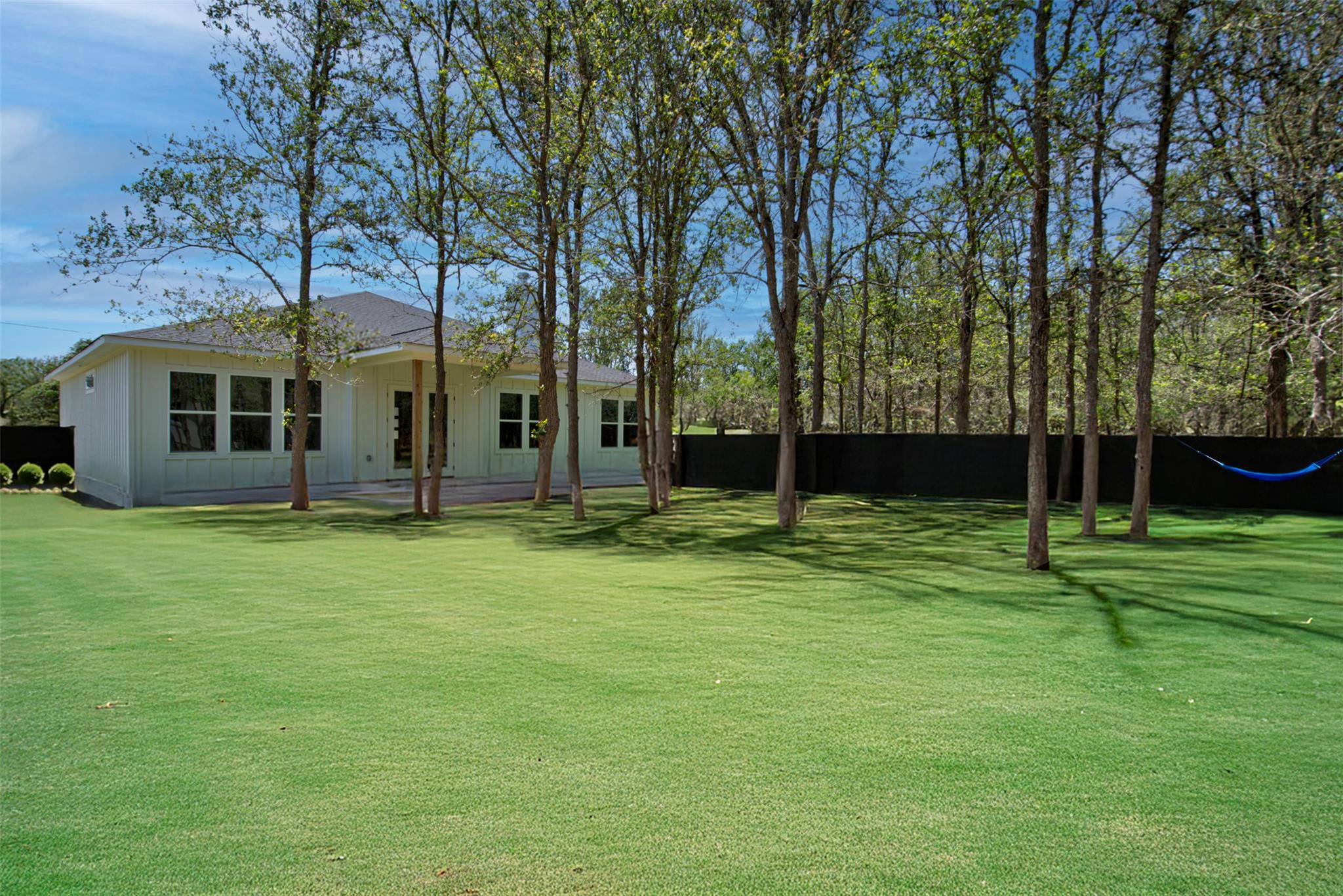 136 E Pauwela Ln, Bastrop, TX 78602
