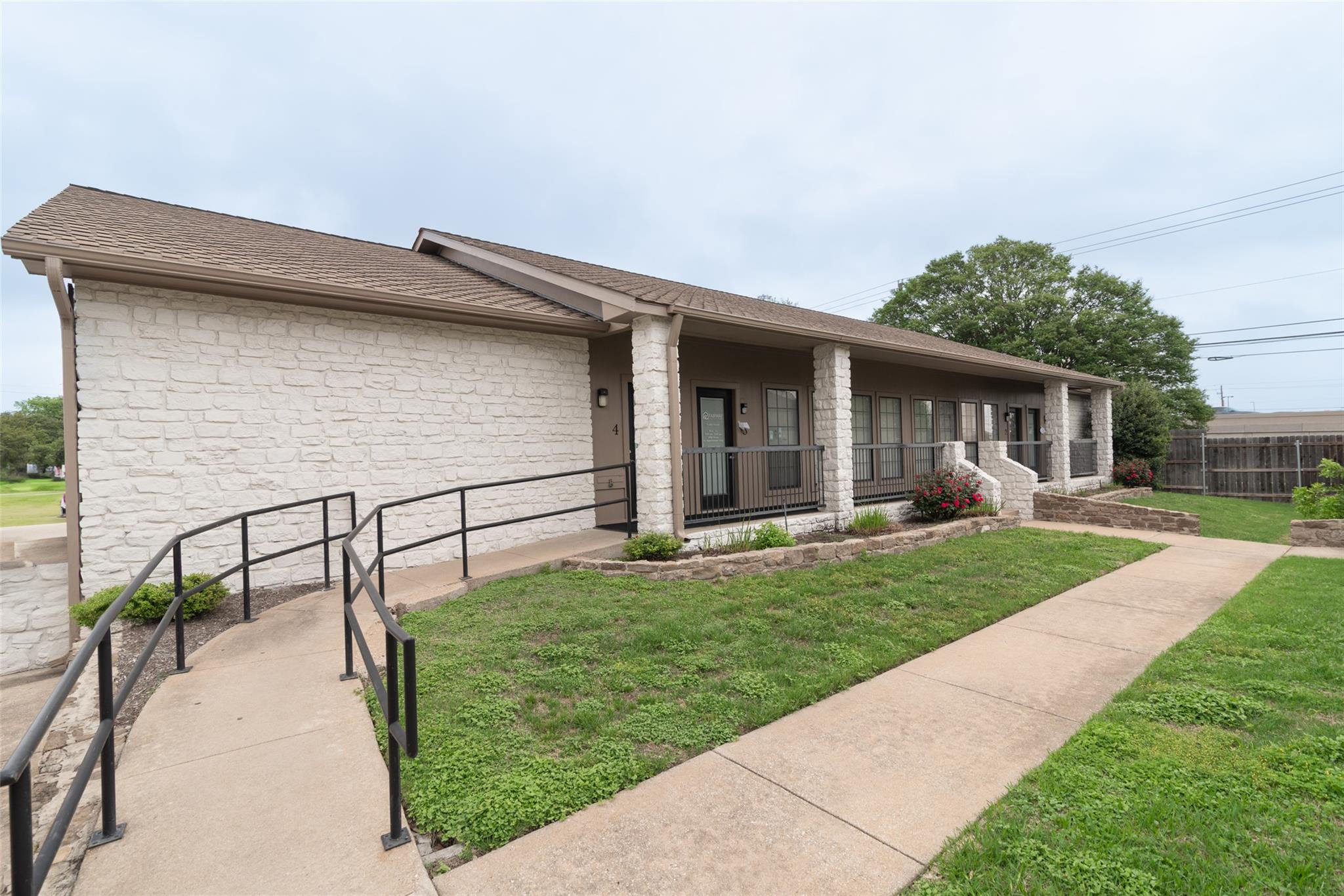 13740 Research Blvd # R4, Austin, TX 78750