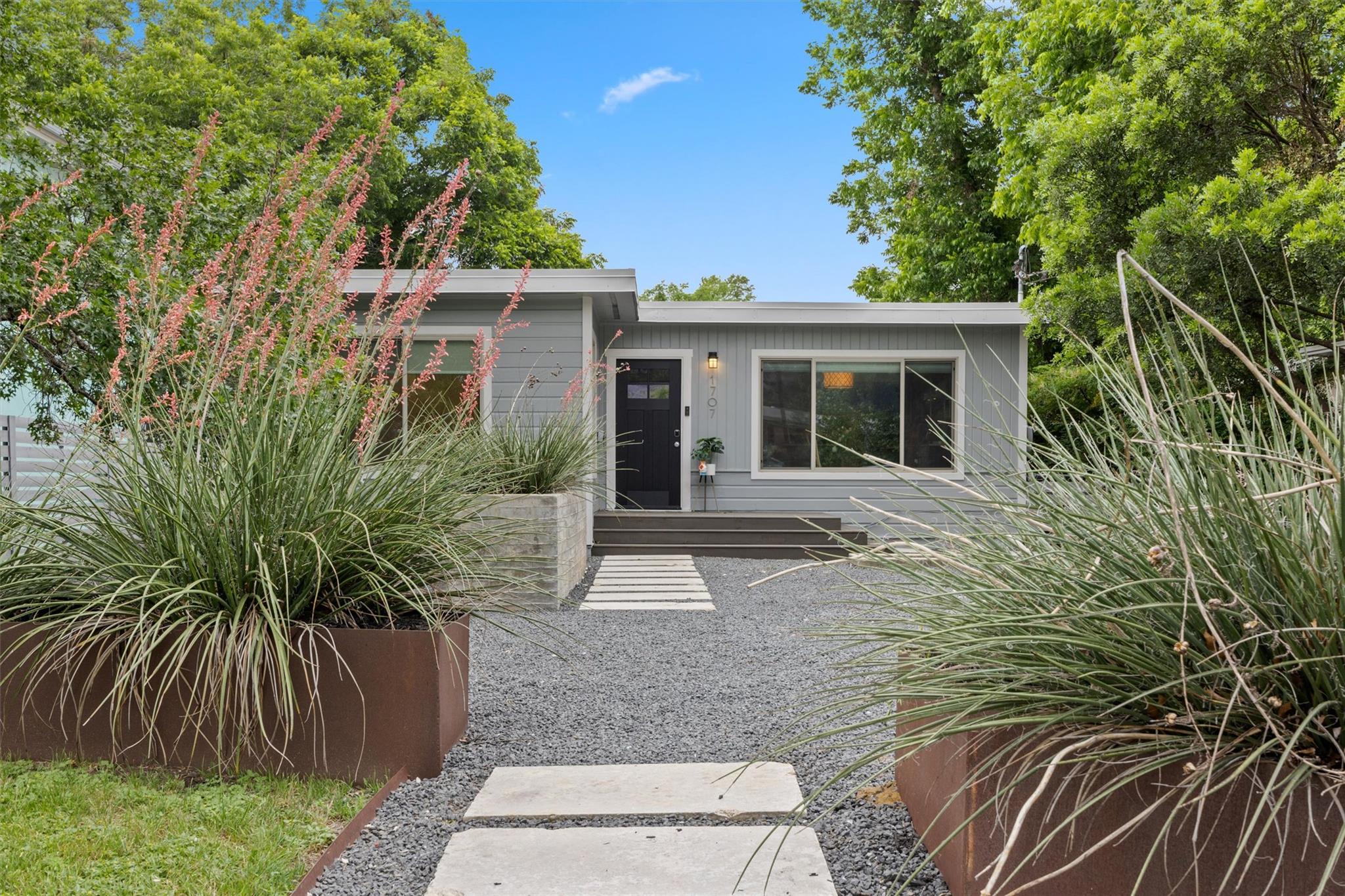 1707 Collier St, Austin, TX 78704