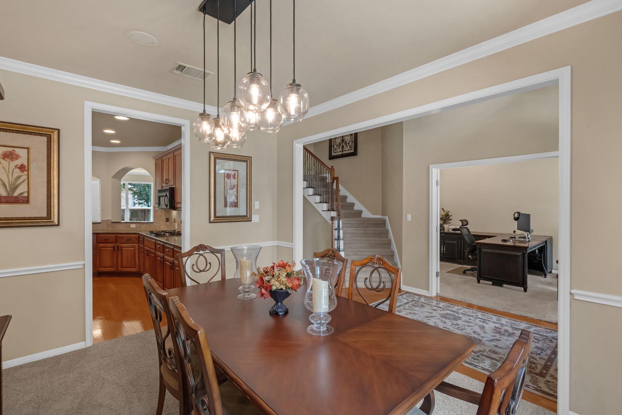 12709 Pinto Chase Ct, Austin, TX 78732
