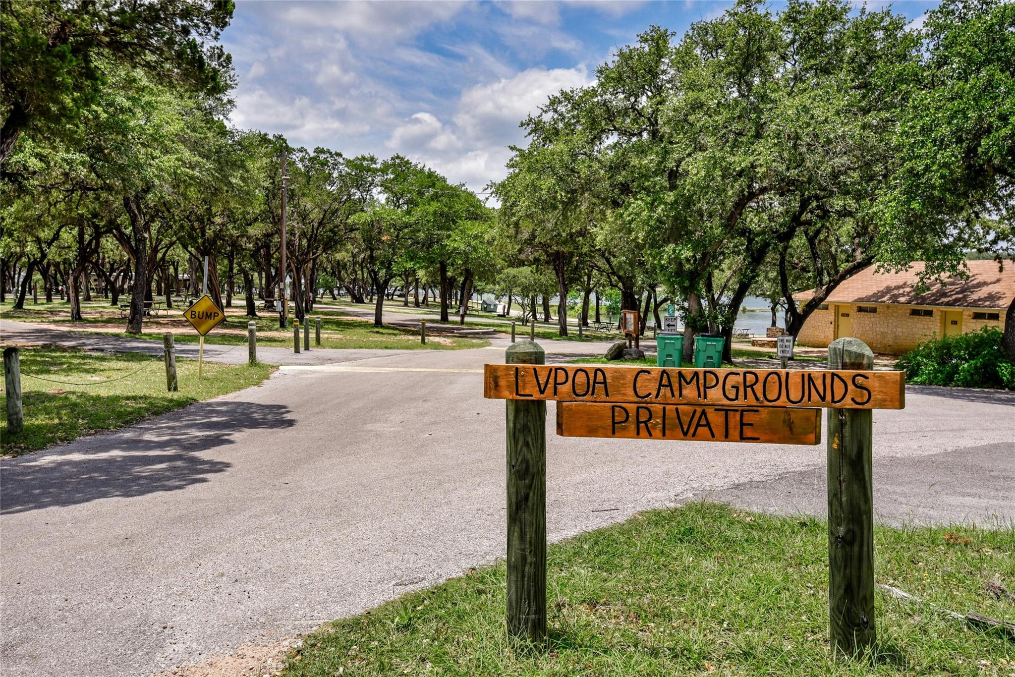 6802 Cedar Ridge Cir, Lago Vista, TX 78645