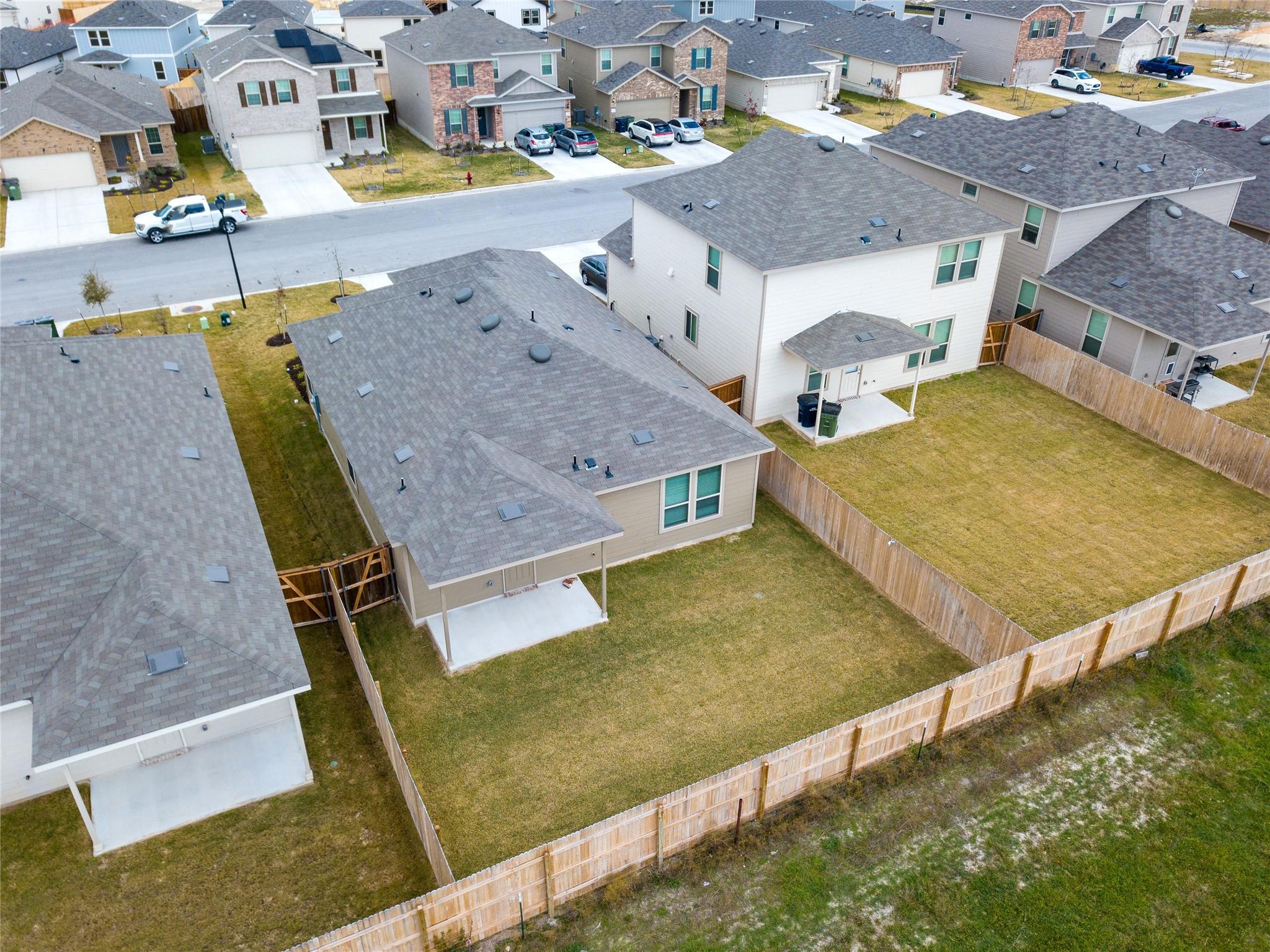 229 The Duke Dr, Jarrell, TX 76537