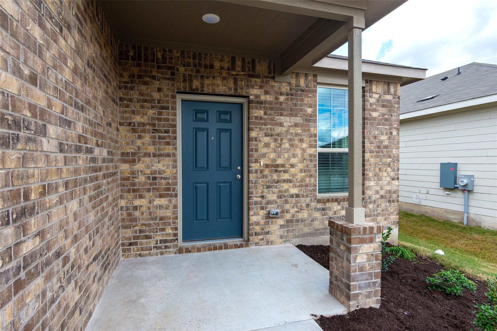 229 The Duke Dr, Jarrell, TX 76537