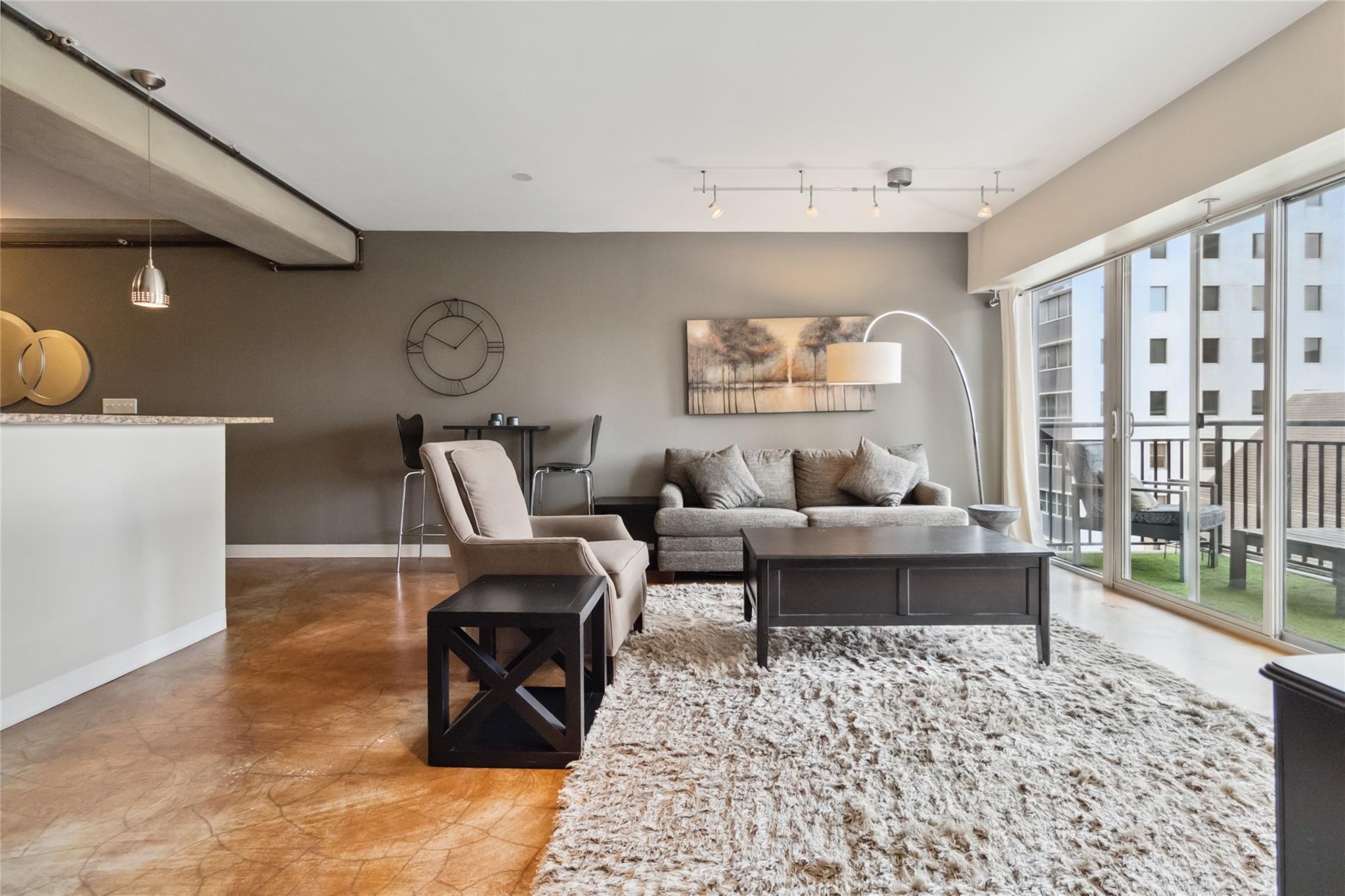 800 Brazos St # 803, Austin, TX 78701