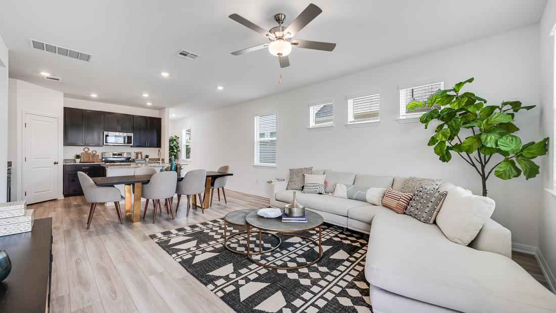 14005 August Gallop Ln, Del Valle, TX 78617