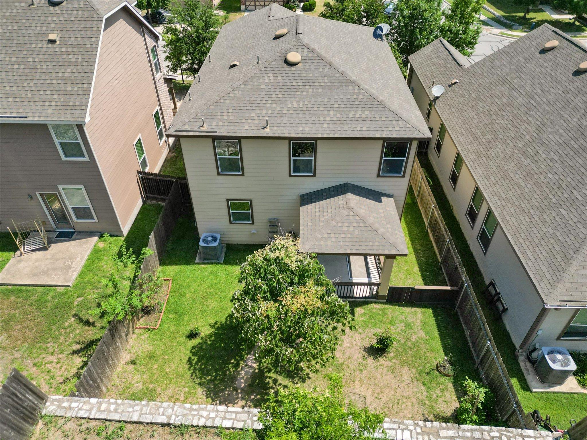6729 Sunderland Trl, Austin, TX 78747