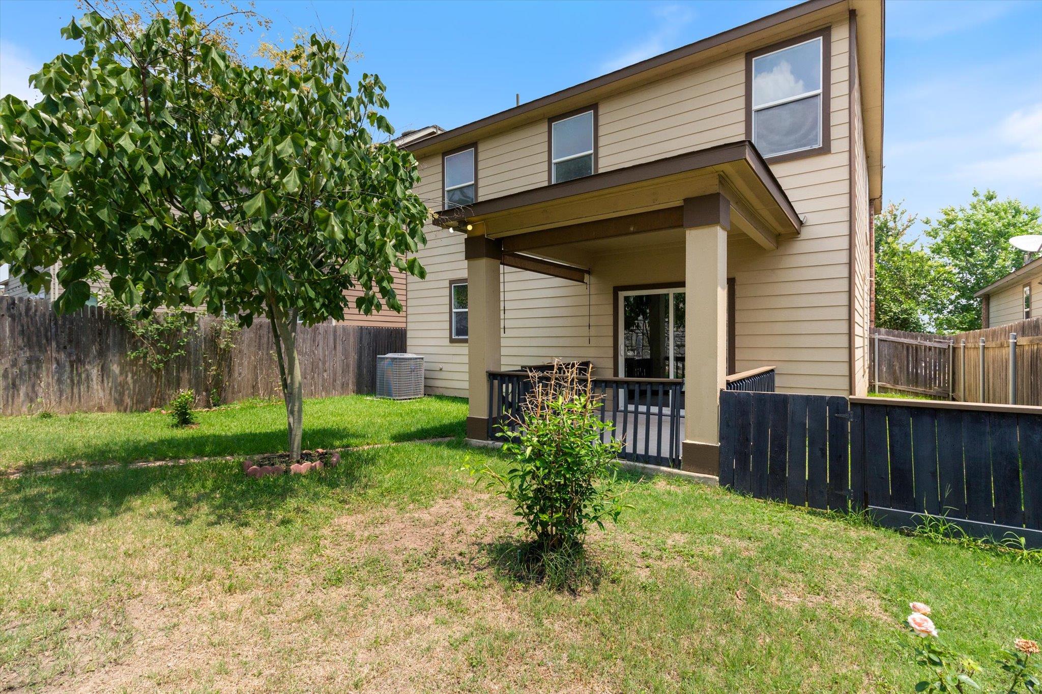 6729 Sunderland Trl, Austin, TX 78747