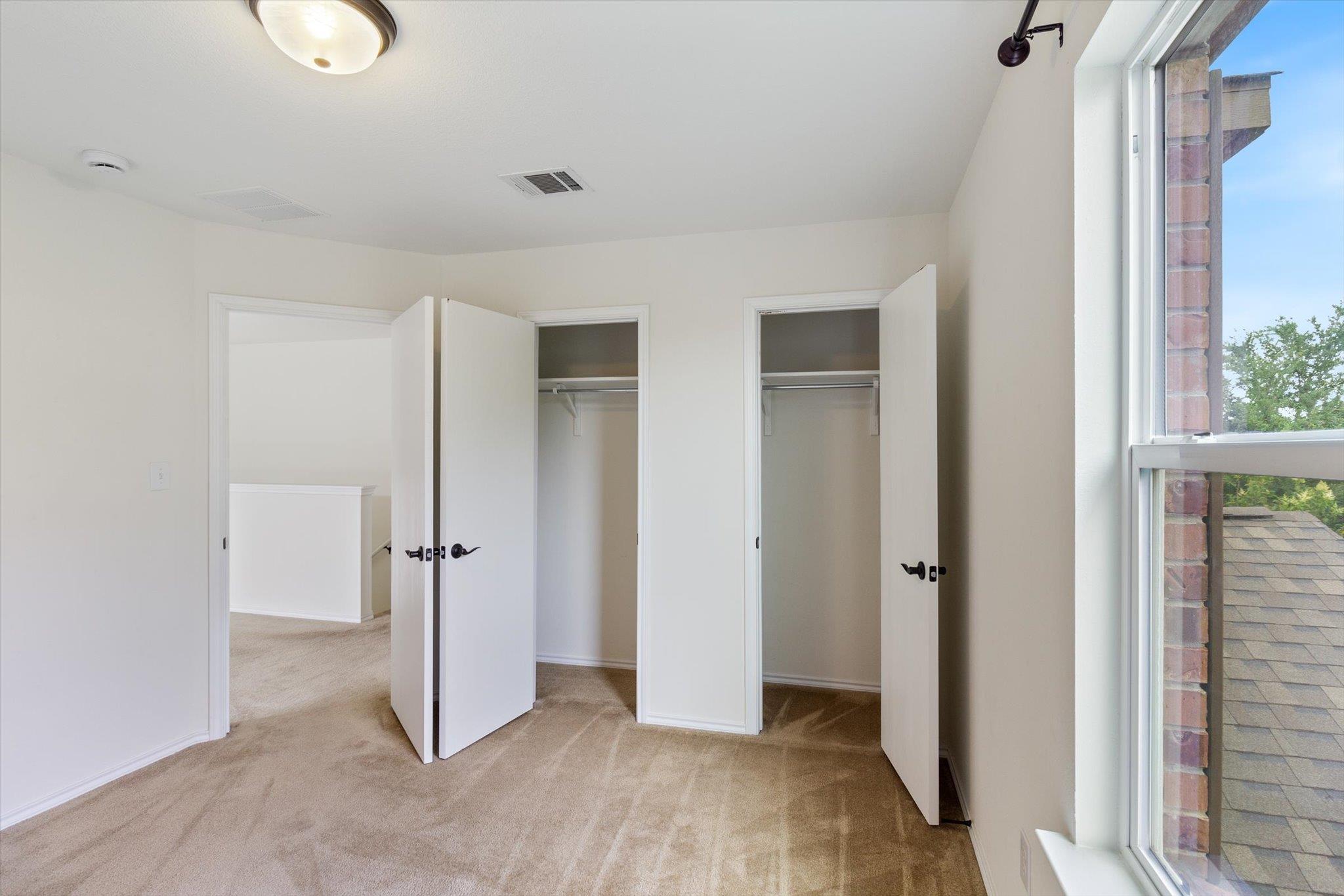6729 Sunderland Trl, Austin, TX 78747