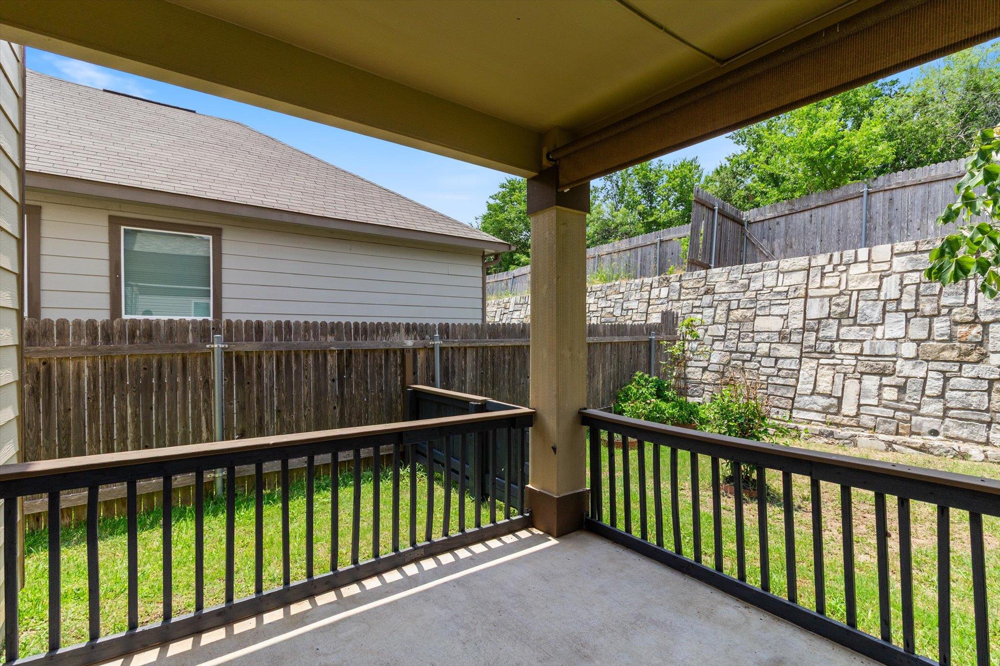 6729 Sunderland Trl, Austin, TX 78747