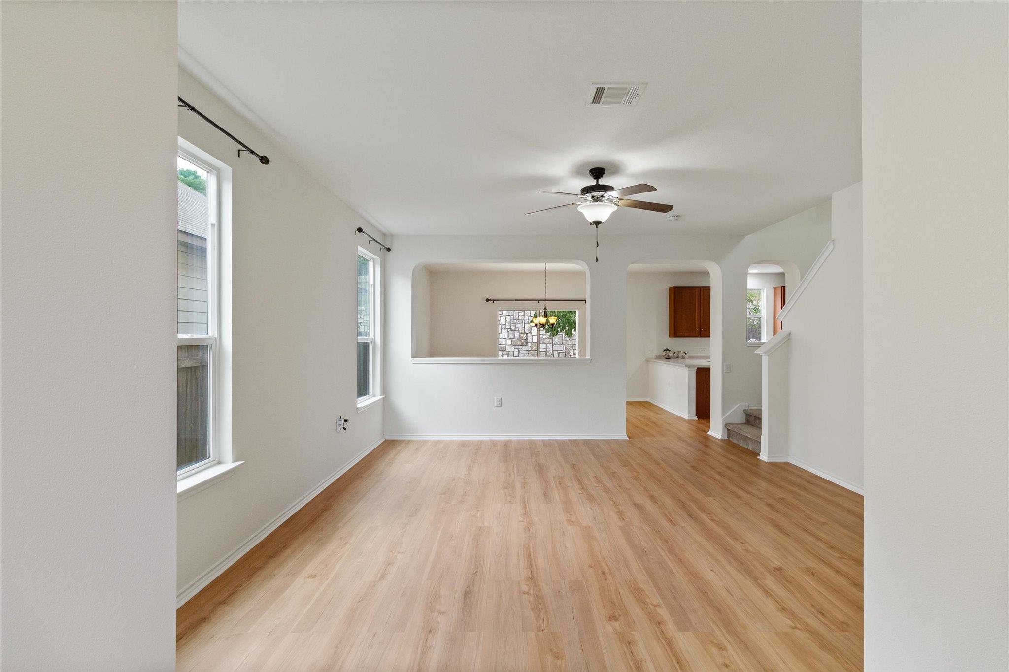 6729 Sunderland Trl, Austin, TX 78747