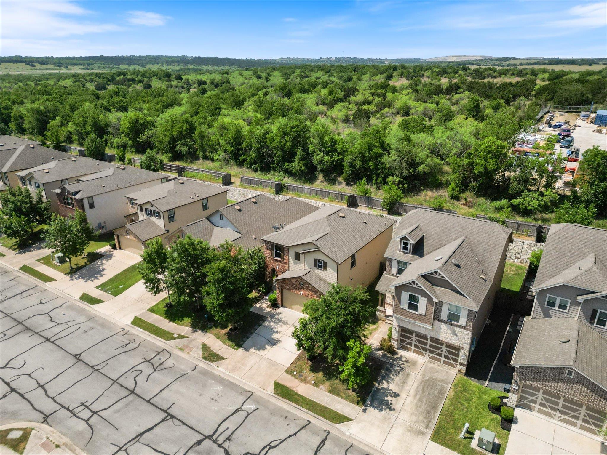 6729 Sunderland Trl, Austin, TX 78747