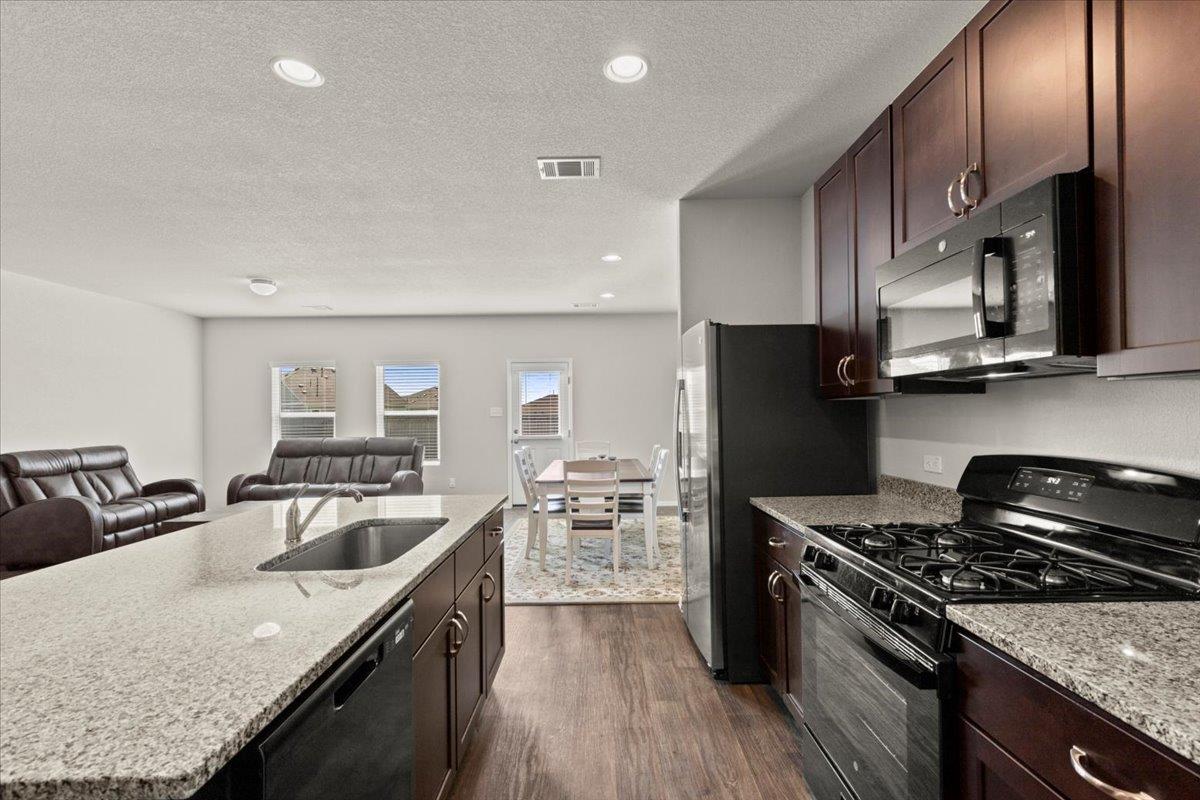 1296 Teychas Dr, Kyle, TX 78640