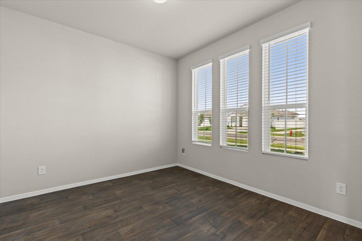 1296 Teychas Dr, Kyle, TX 78640