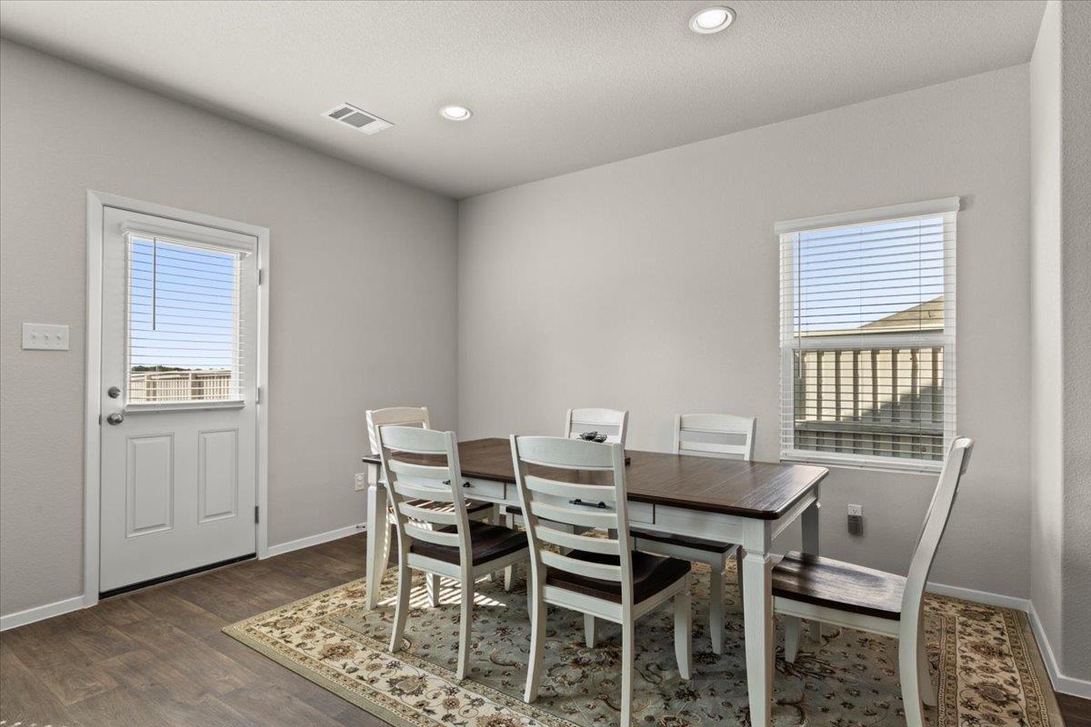 1296 Teychas Dr, Kyle, TX 78640