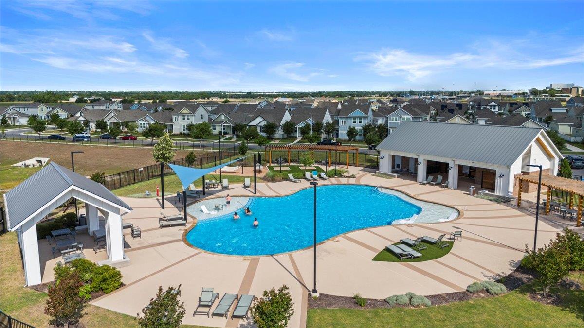 1296 Teychas Dr, Kyle, TX 78640