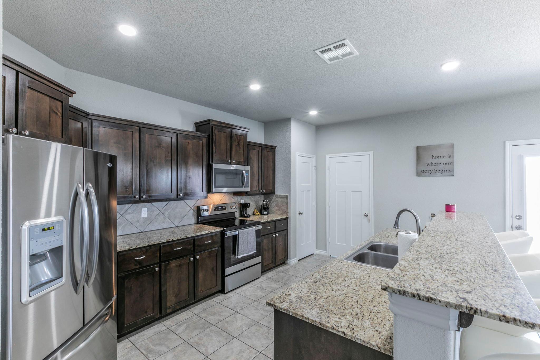 7002 Spirit Of The West Dr, Killeen, TX 76549