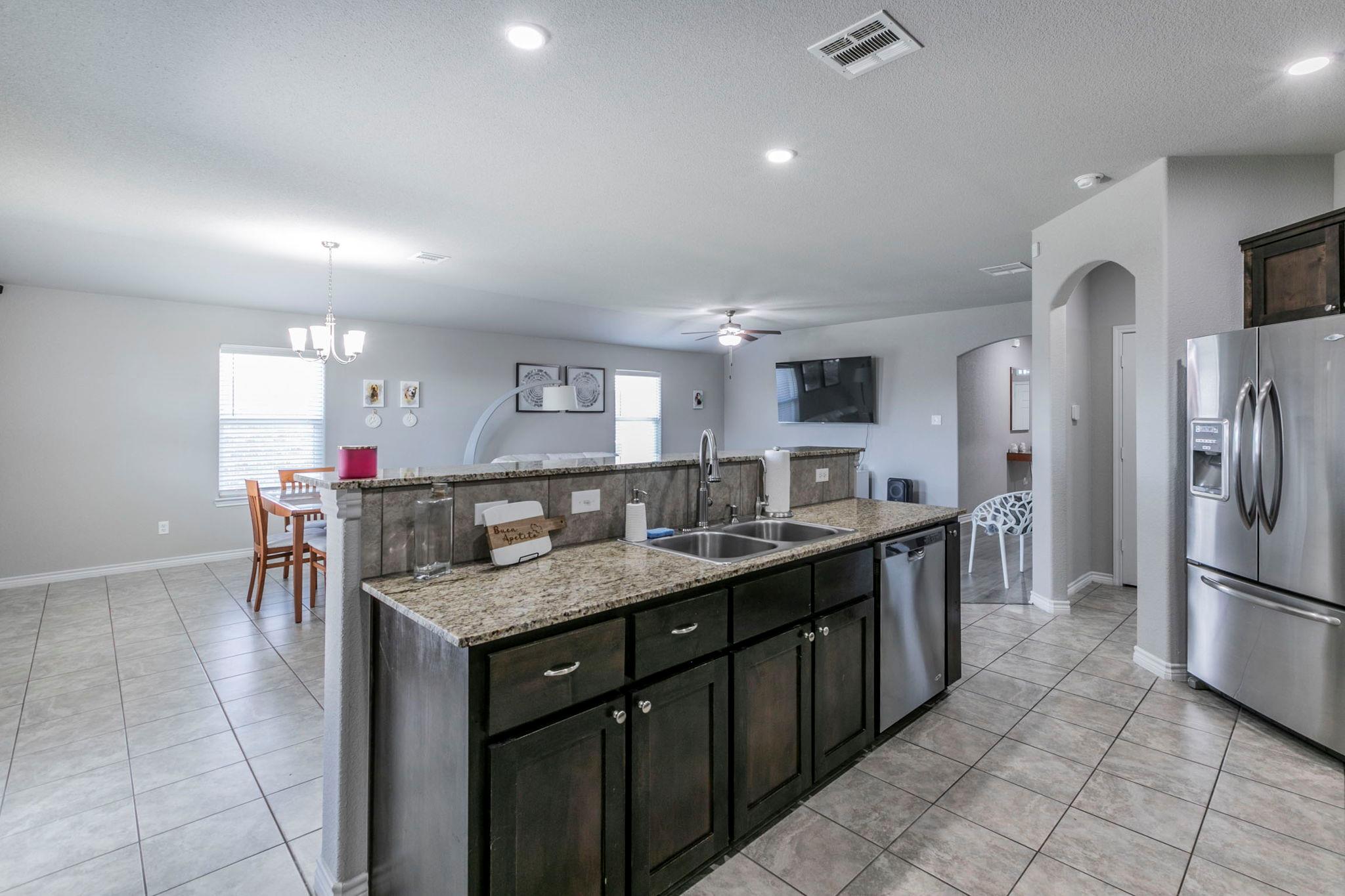 7002 Spirit Of The West Dr, Killeen, TX 76549