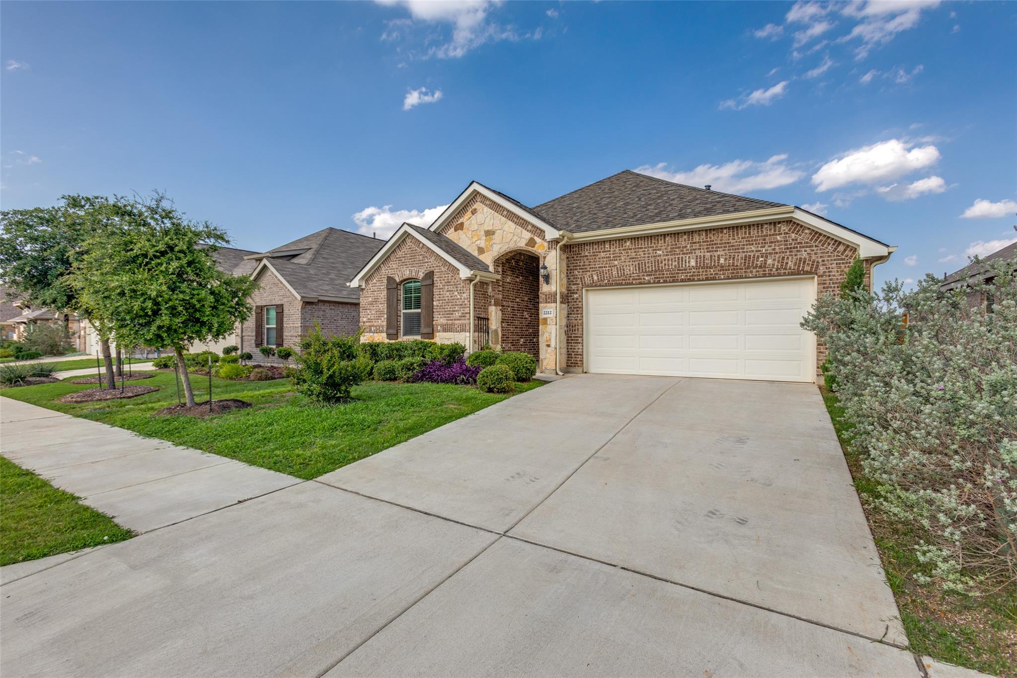 2212 McClendon Trl, Leander, TX 78641