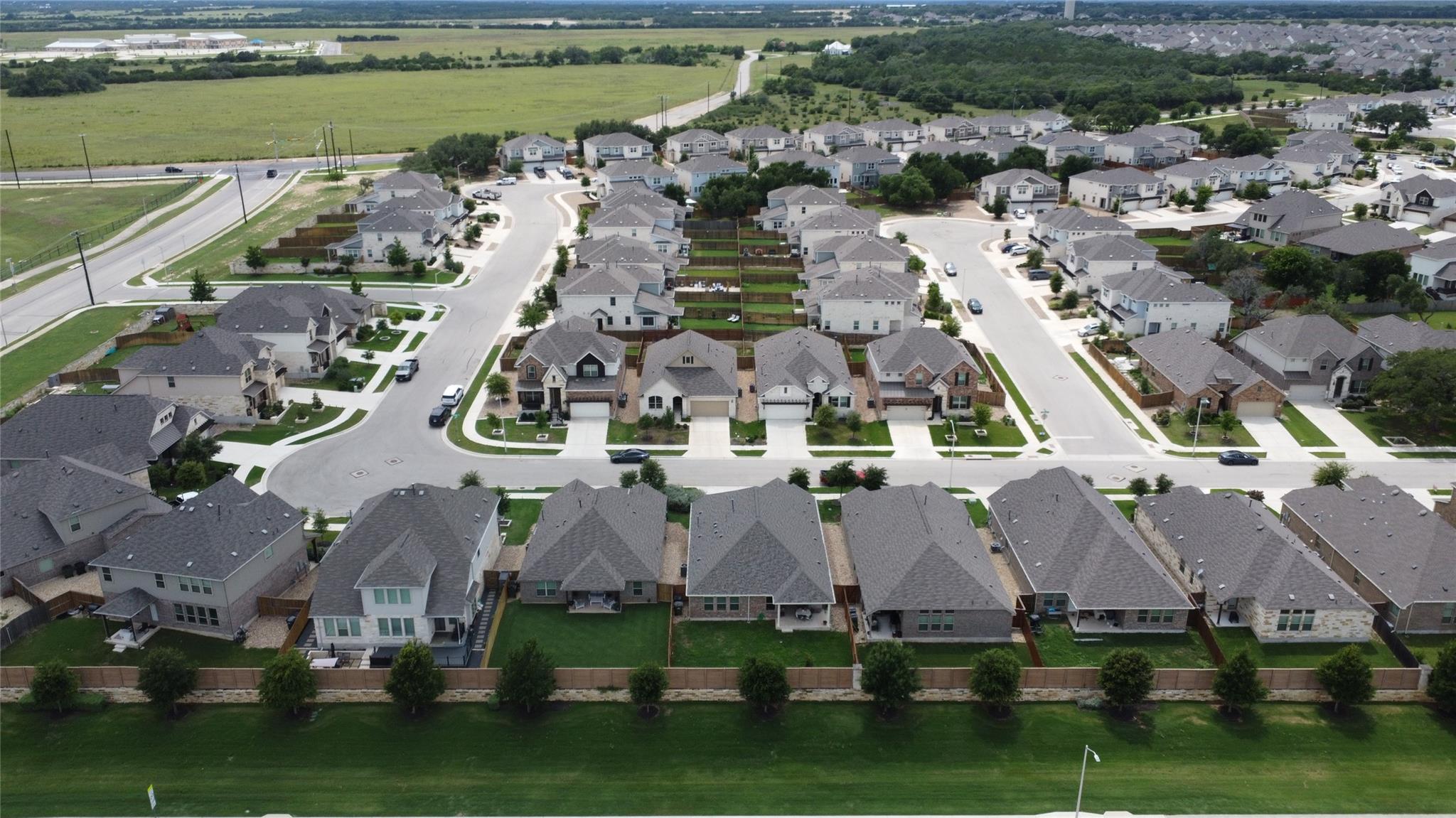 2212 McClendon Trl, Leander, TX 78641