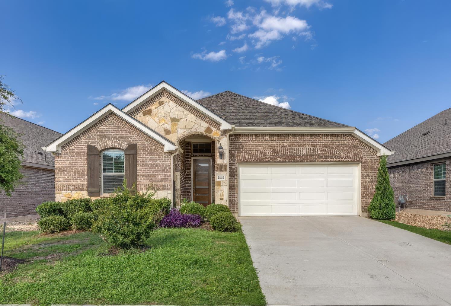 2212 McClendon Trl, Leander, TX 78641
