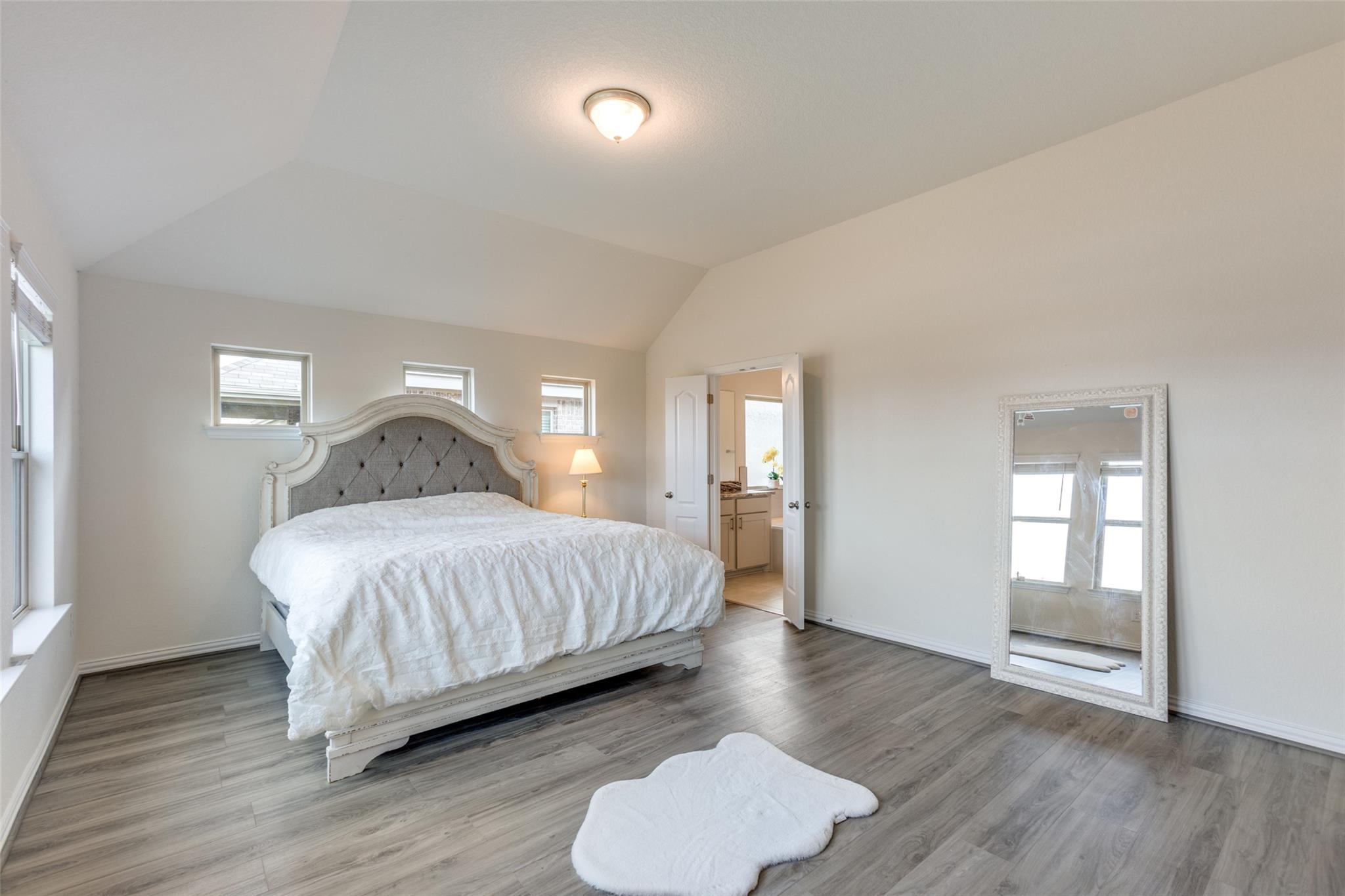 2212 McClendon Trl, Leander, TX 78641