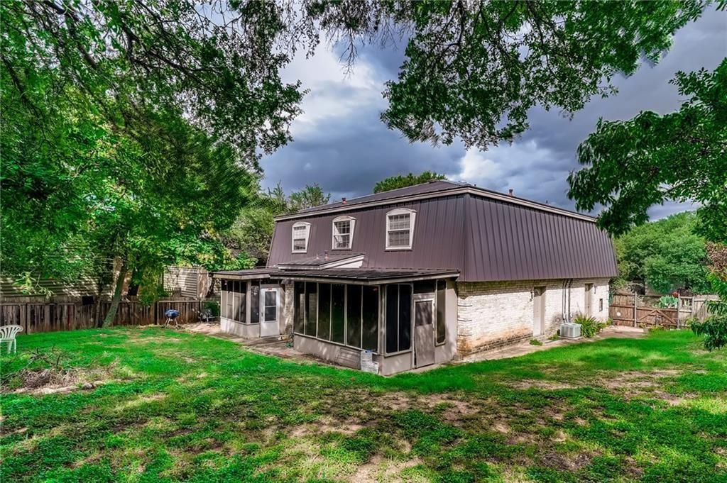 2800 Westhill Dr # 102, Austin, TX 78704