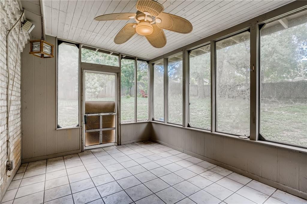 2800 Westhill Dr # 102, Austin, TX 78704