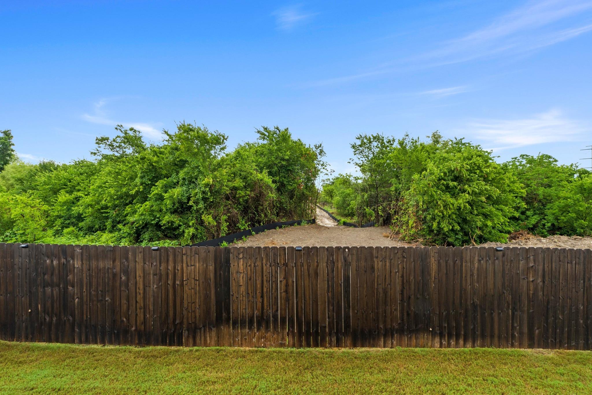 2416 Nightview Dr, Pflugerville, TX 78660