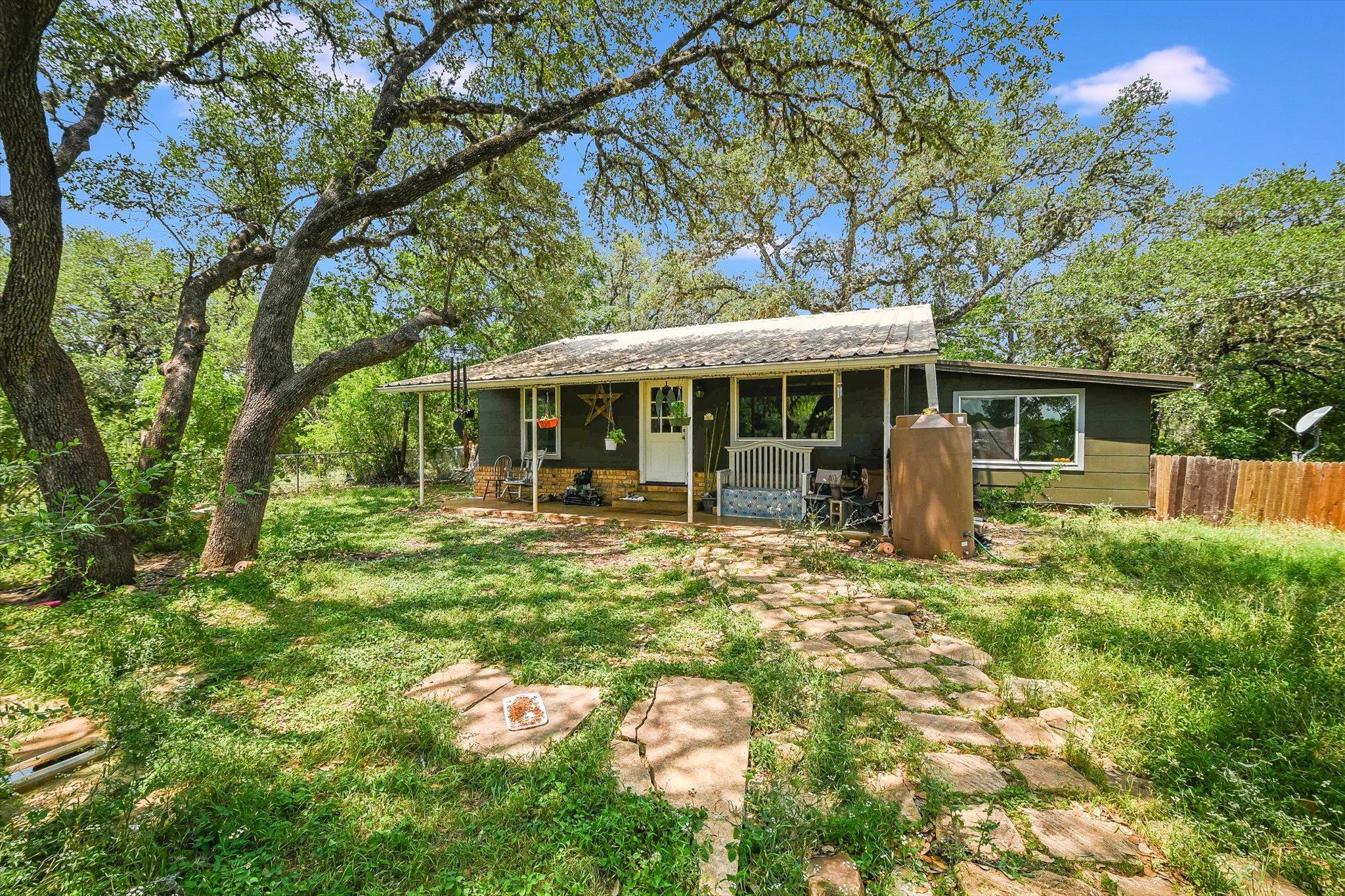 1750 Craddock Ave, San Marcos, TX 78666