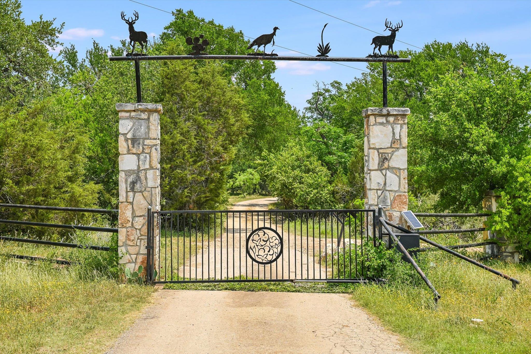 1750 Craddock Ave, San Marcos, TX 78666