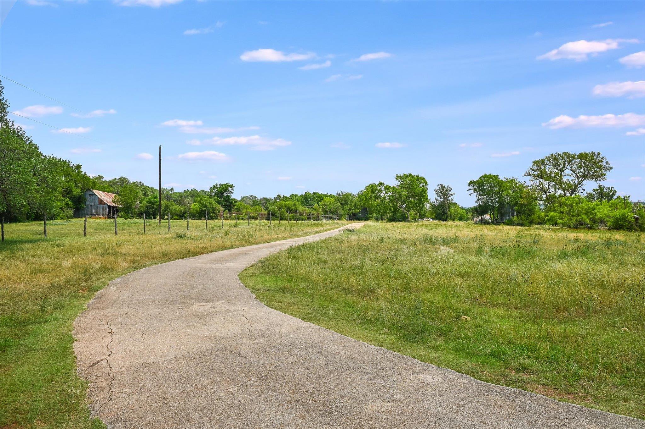 1750 Craddock Ave, San Marcos, TX 78666