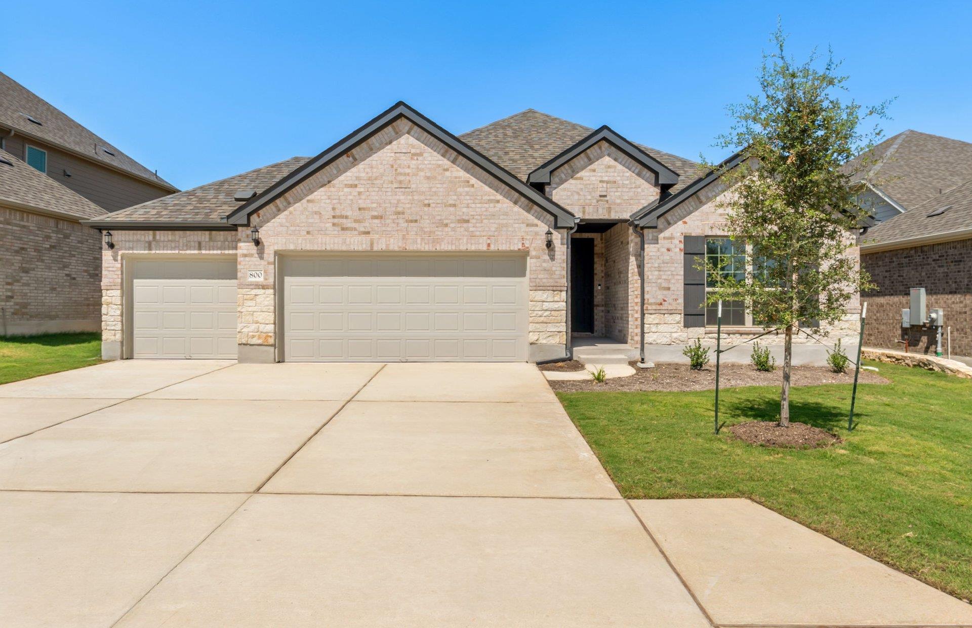 800 Crescent View Dr, Georgetown, TX 78628