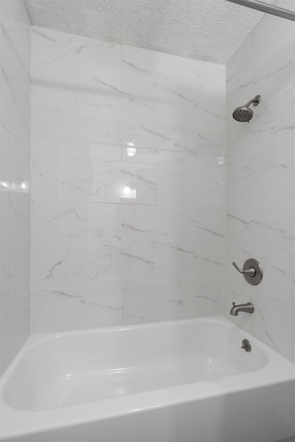1125 Christie Dr, Austin, TX 78721