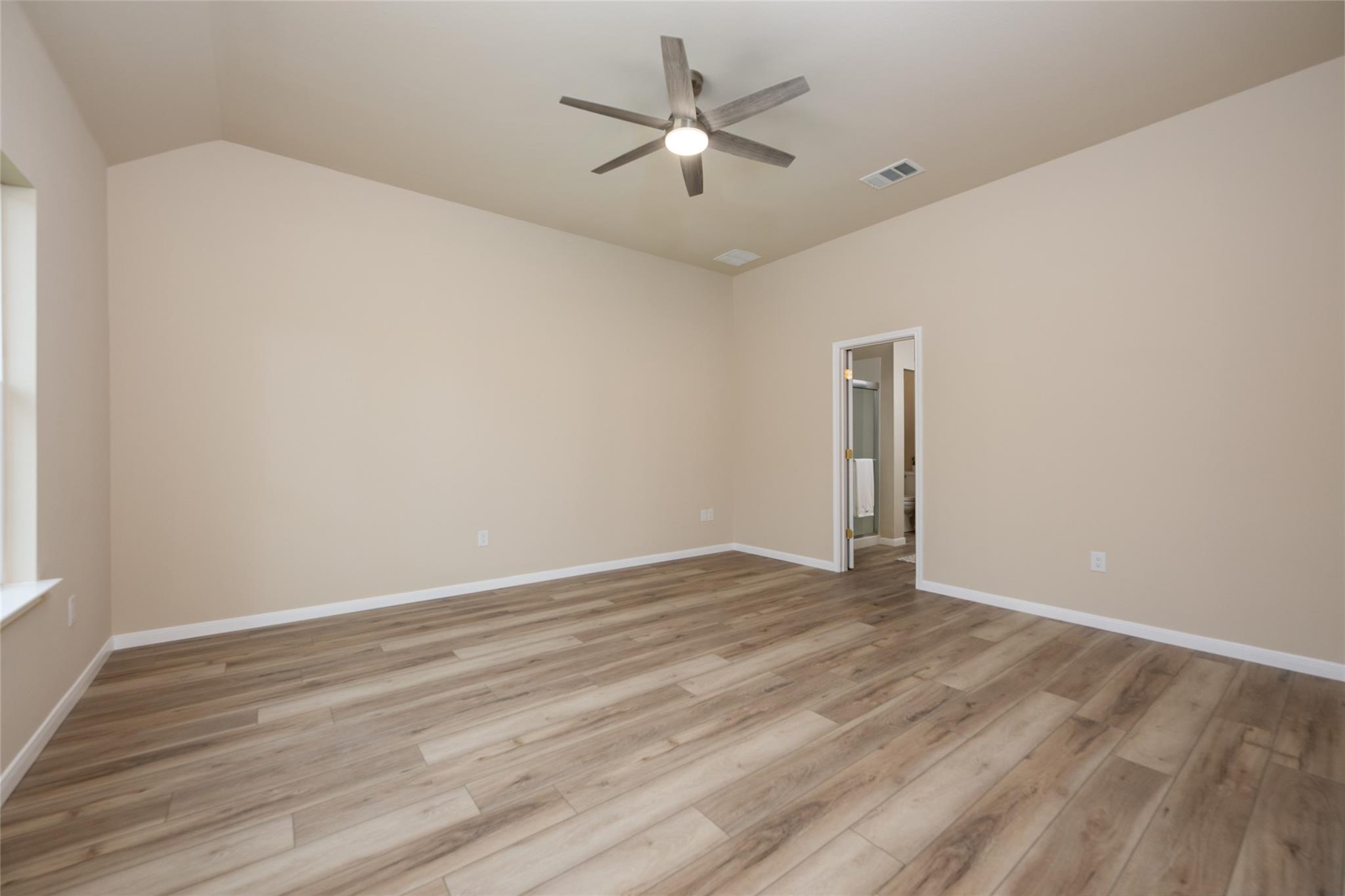 605 Silver Wing Dr, Austin, TX 78725