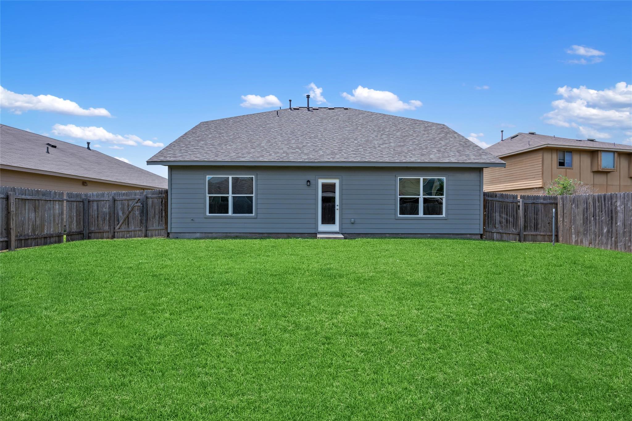 605 Silver Wing Dr, Austin, TX 78725